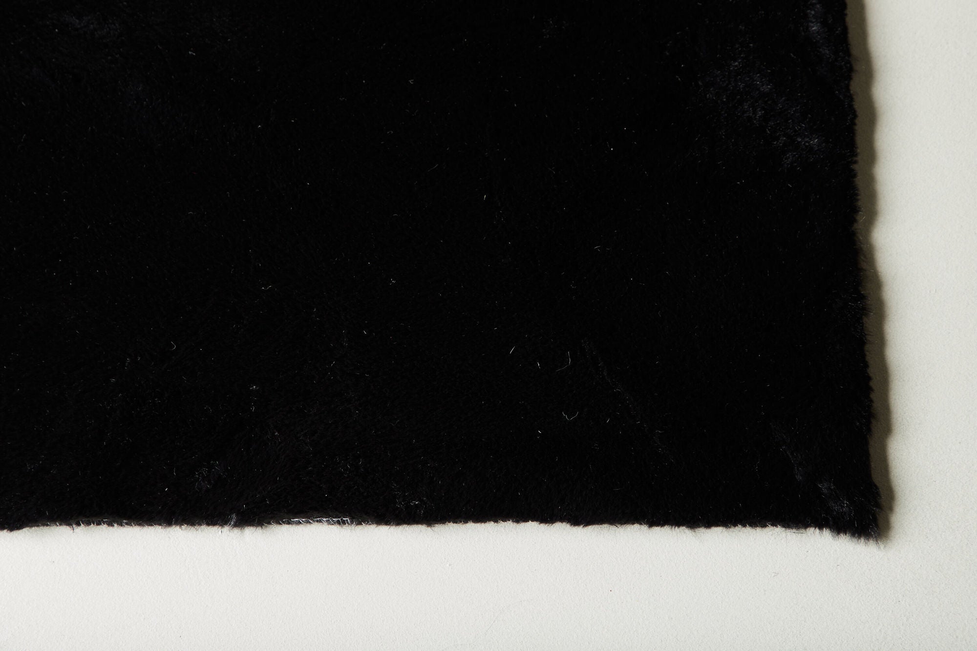 Venture Home Nina Polyester - 300*200- -Rectangular-Black