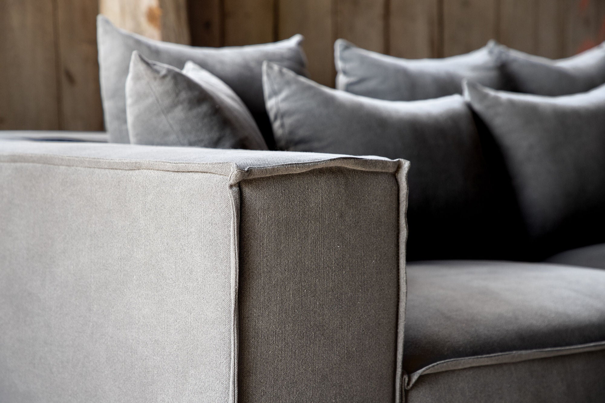 Vind Gillholmen Sofa - Grey / Grey Linen