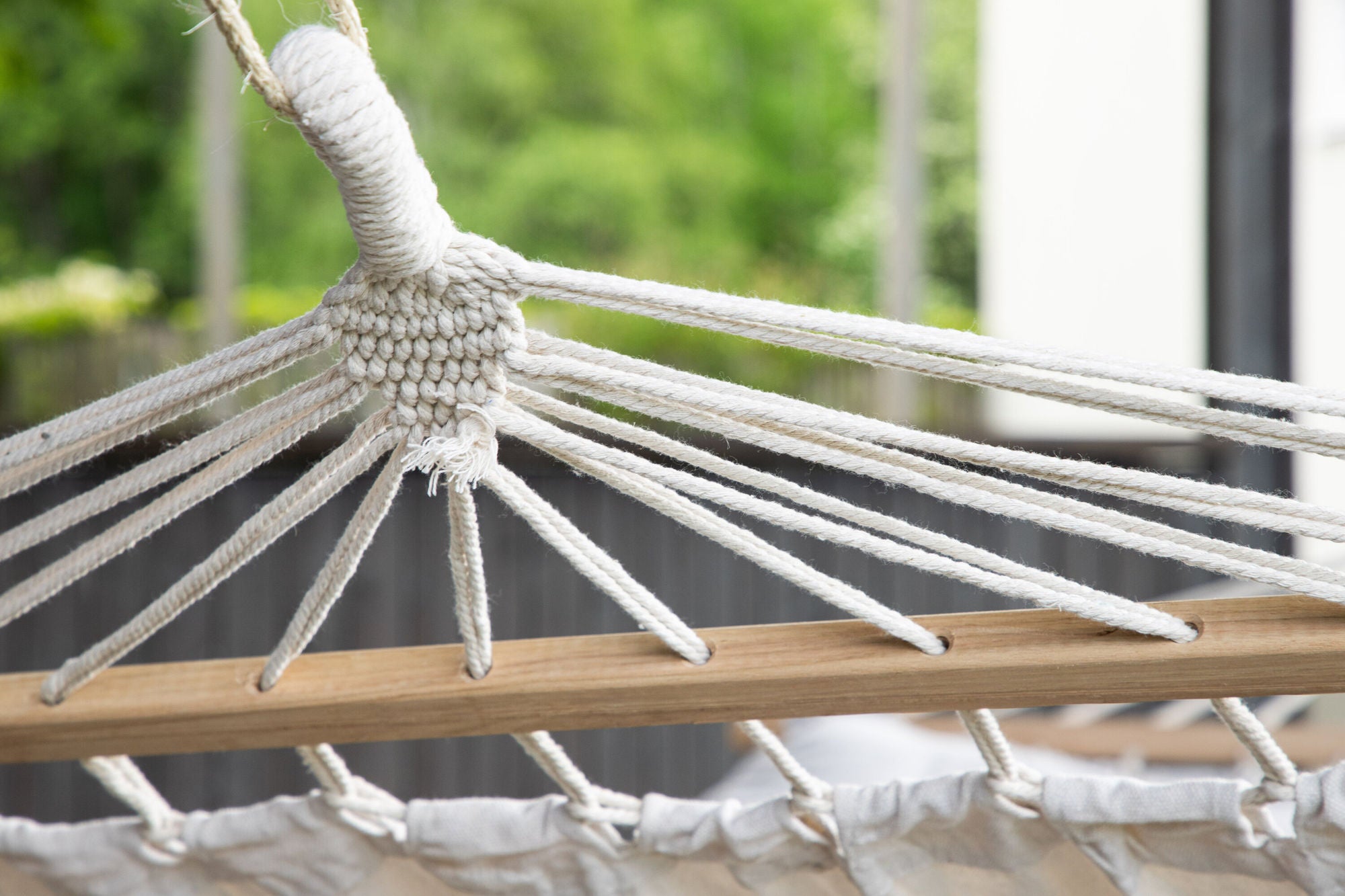 Venture Home Anini Hammock Wood/fabric - White /