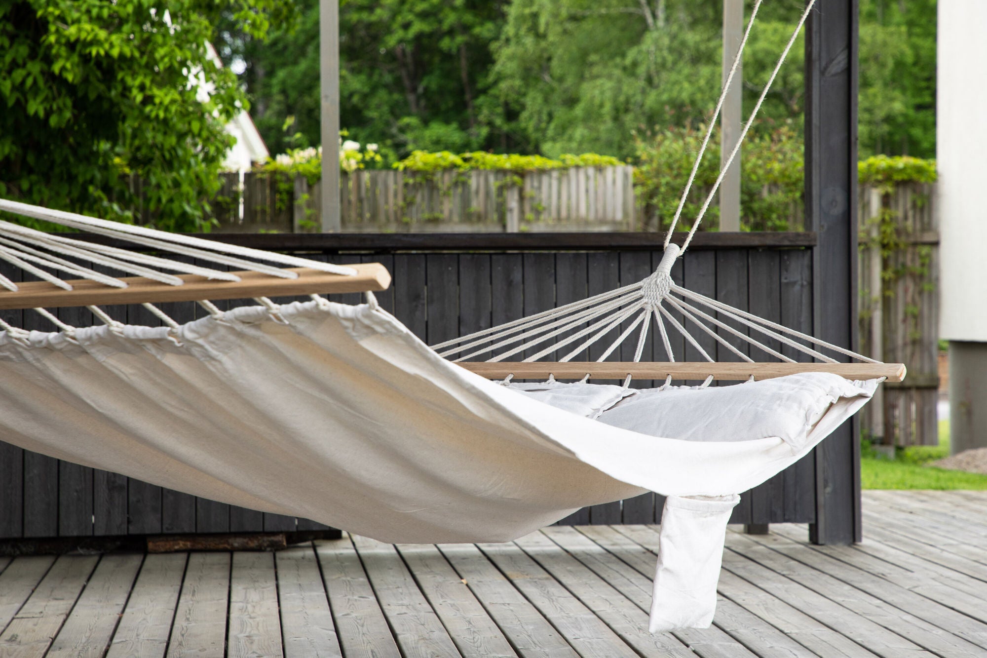 Venture Home Anini Hammock Wood/fabric - White /