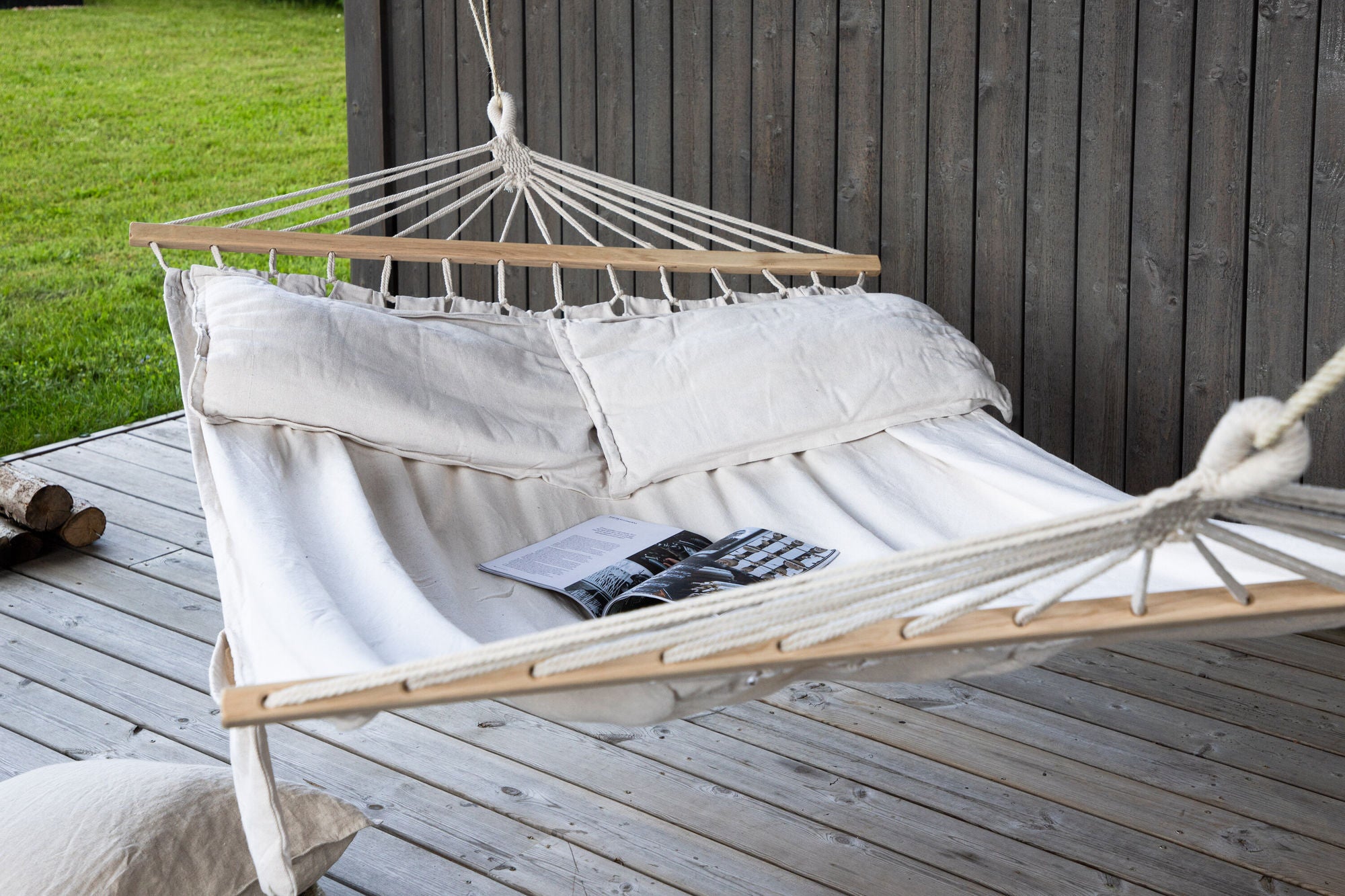 Venture Home Anini Hammock Wood/fabric - White /