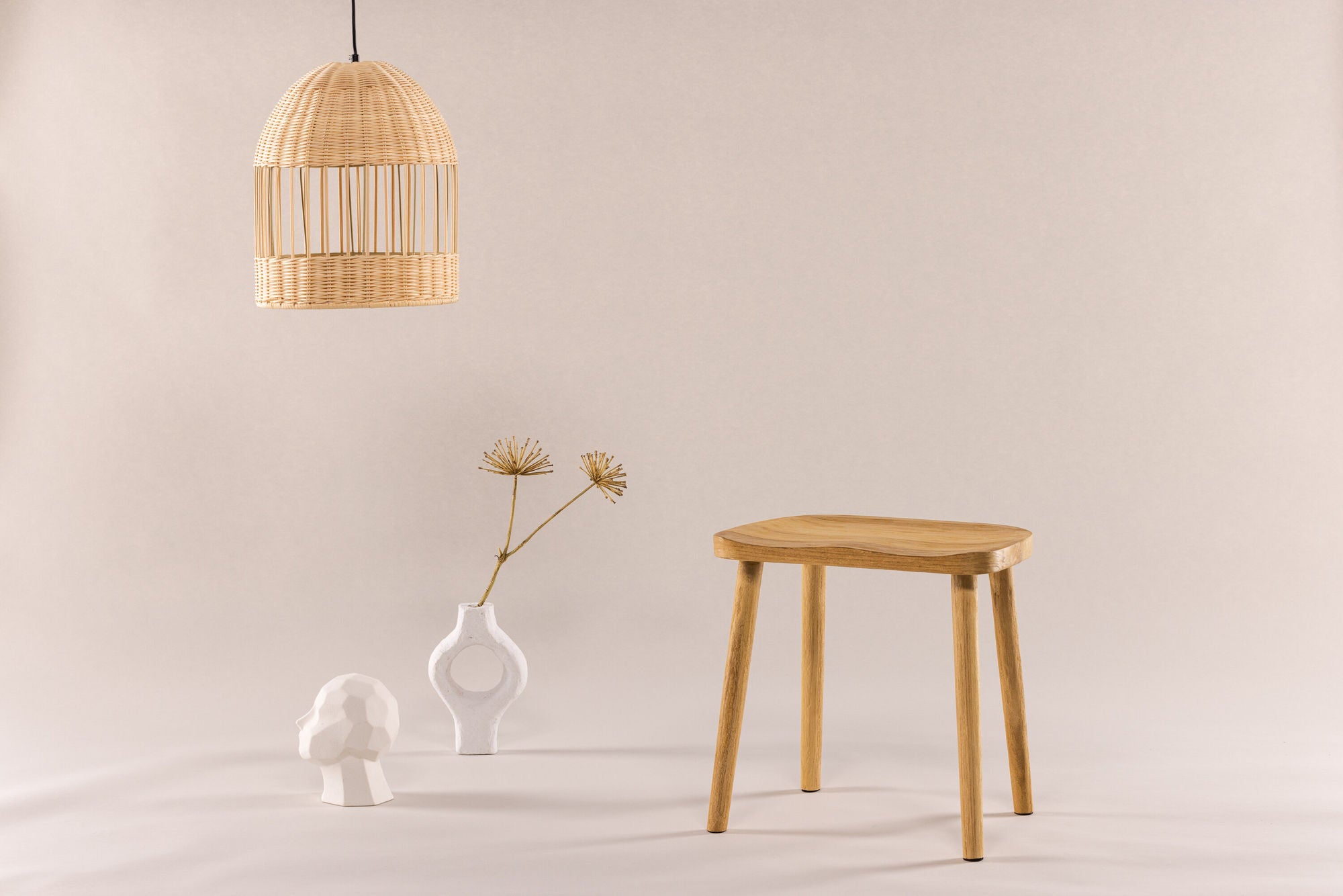 Vind Orust Pouf - Whitewash / Wood
