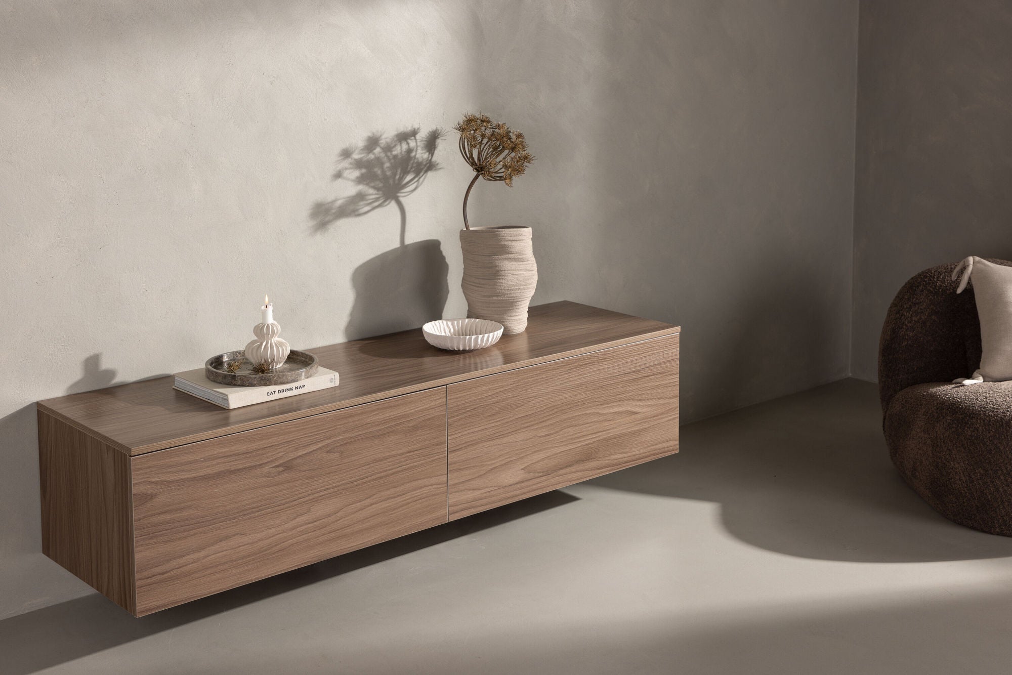 Venture Home Frihamn skab - Walnutlook / Walnutlook
