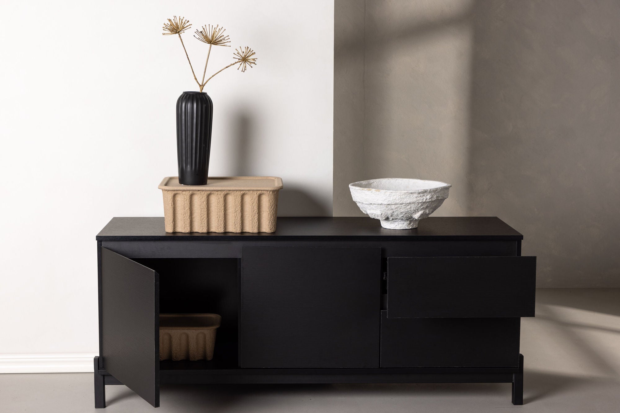Venture Home Corpus skab - Black MDF