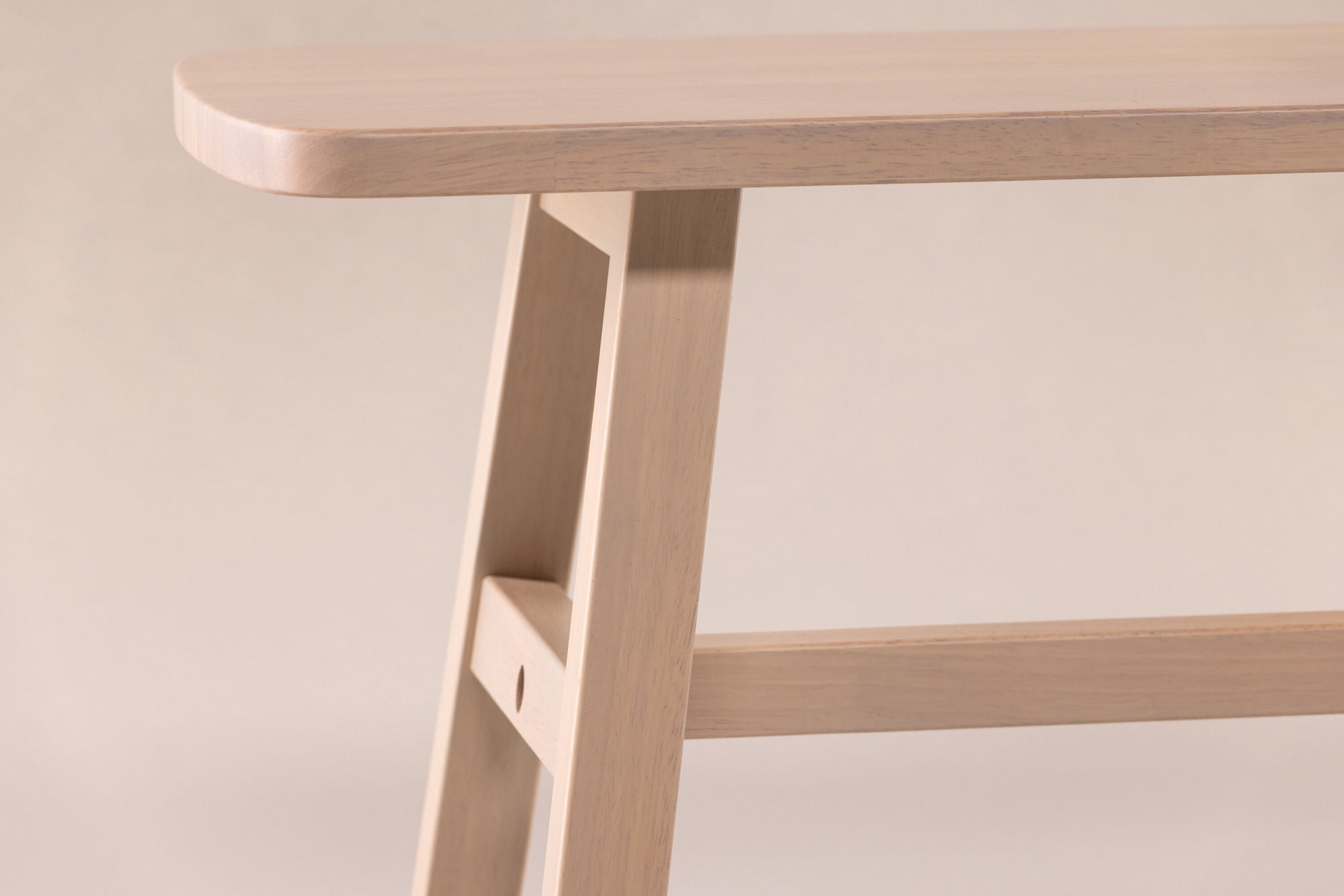Vind Hälsö bænk - Whitewash / Wood