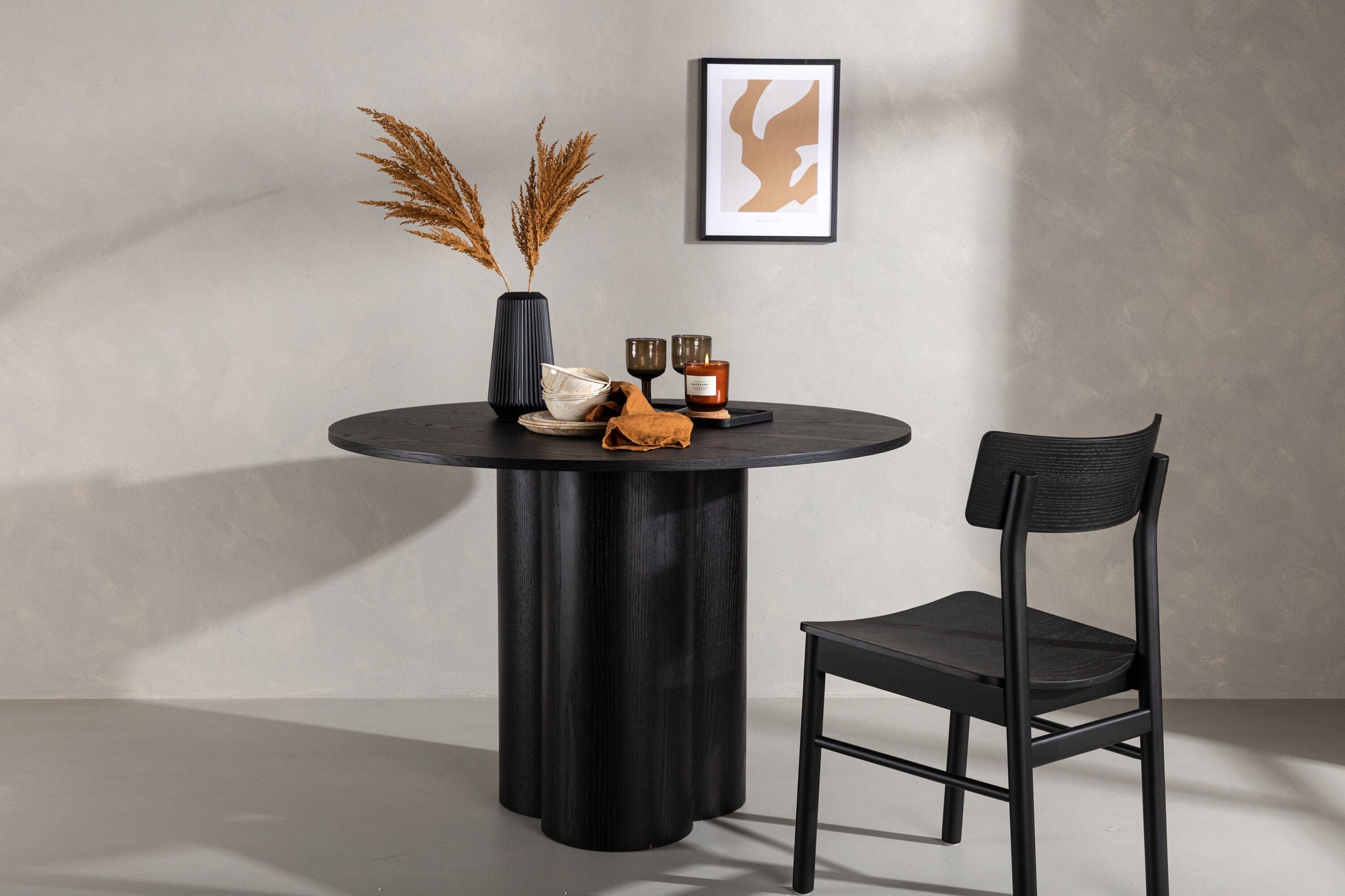 Venture Home Olivia spisebord - Black / Black Veneer