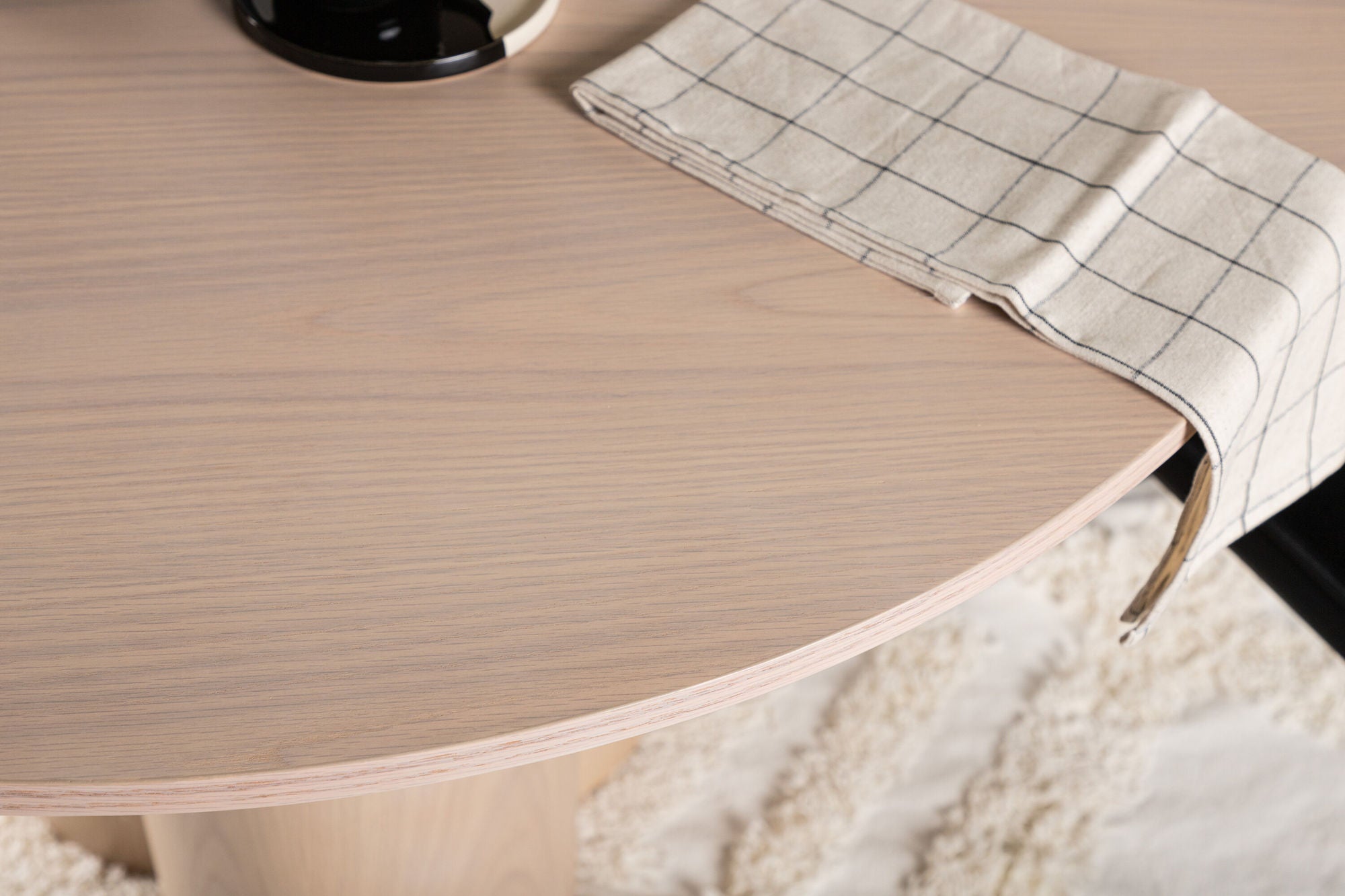 Venture Home Olivia spisebord - White Wash Veneer