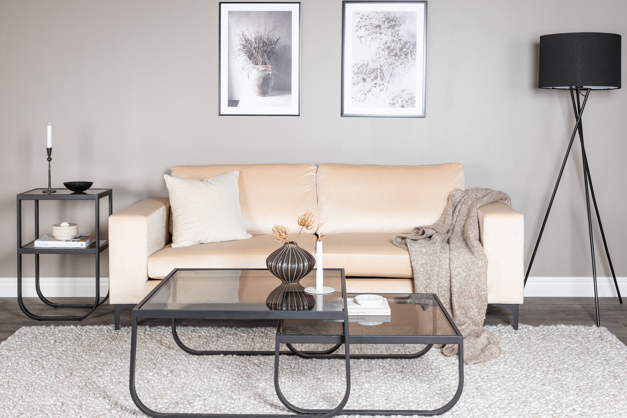 Venture Home Bolero Sofa - 3-seater - Beige Velvet - Black Legs