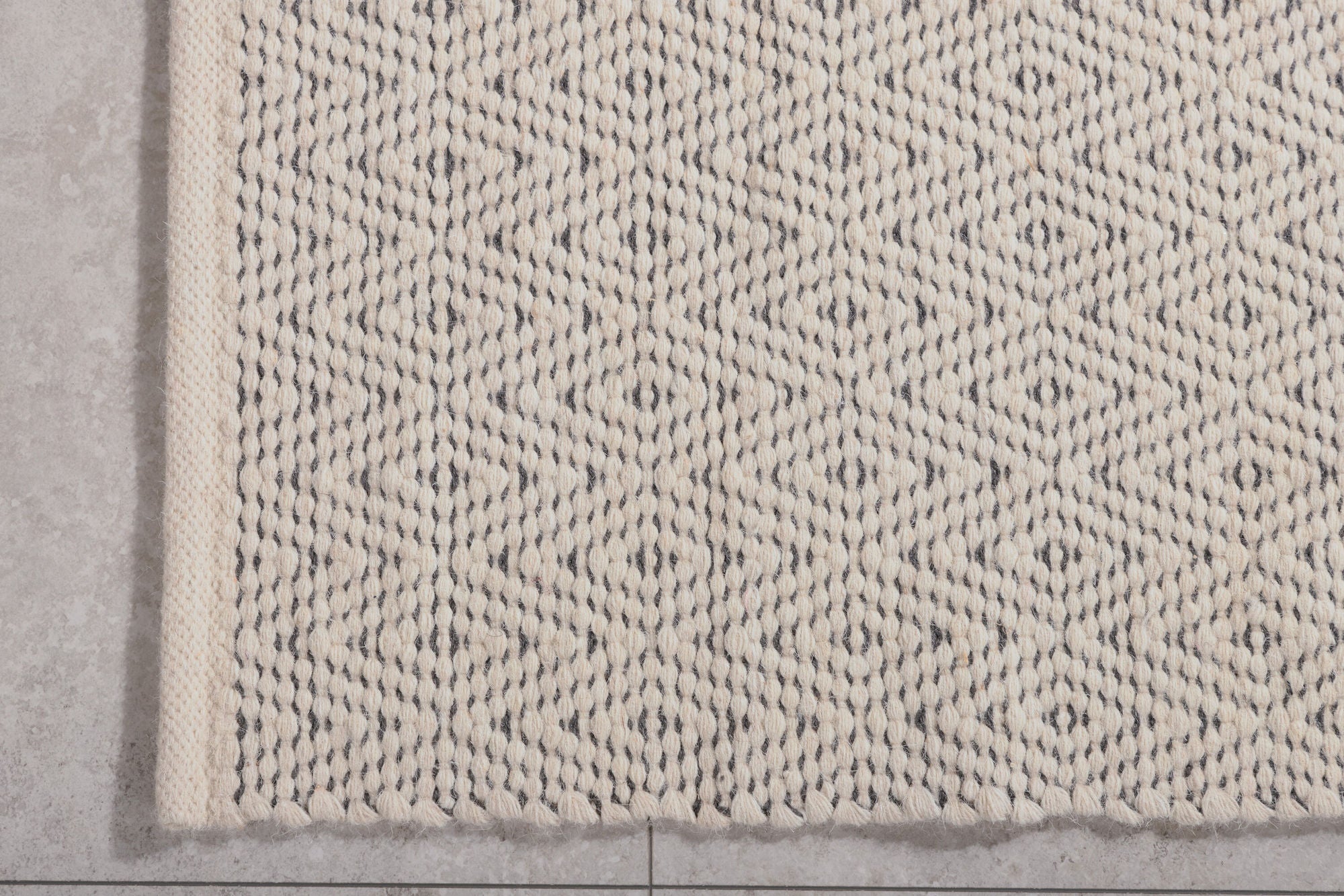 Venture Home Julana Wool Carpet - 200*300 - Beige