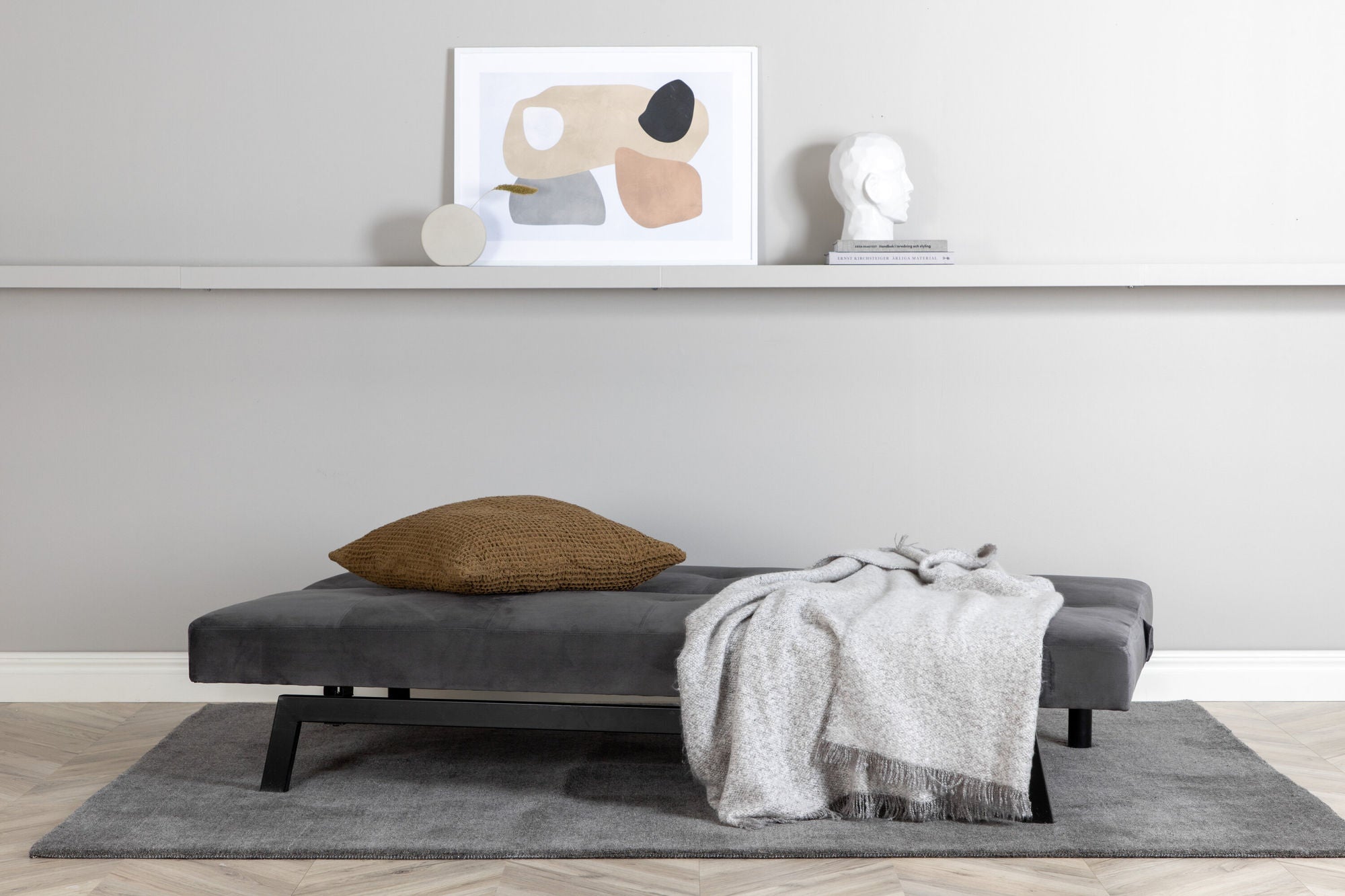Venture Home Bodil Sofabed - Black / Dark Grey Velvet