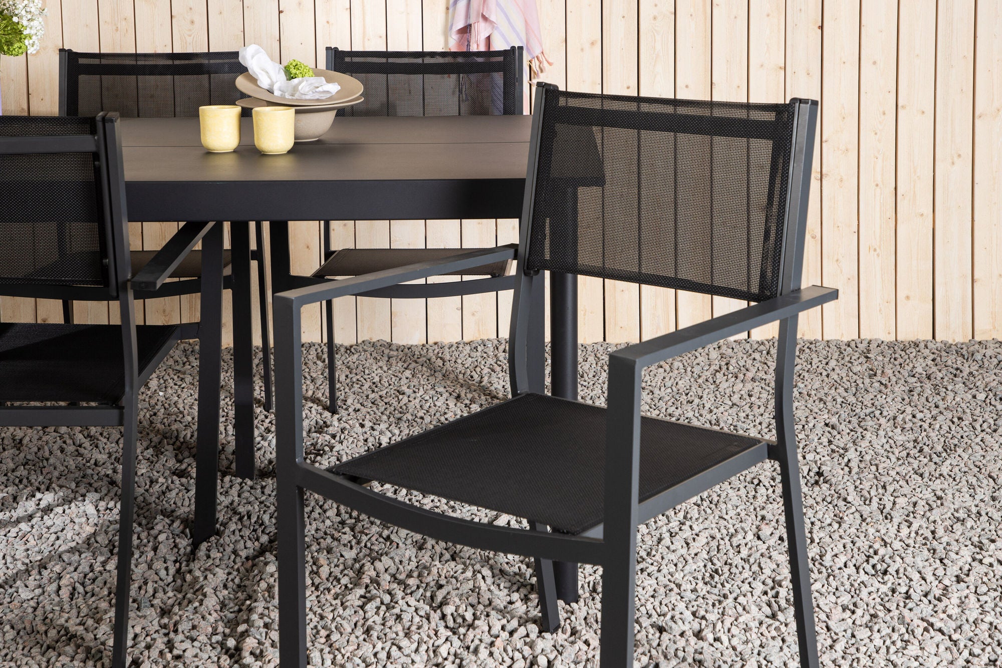 Venture Home Modena - spisebord- Black - Aluminium - 200*100cm _1+ Copacabana Stacking stol - Black/Black _6
