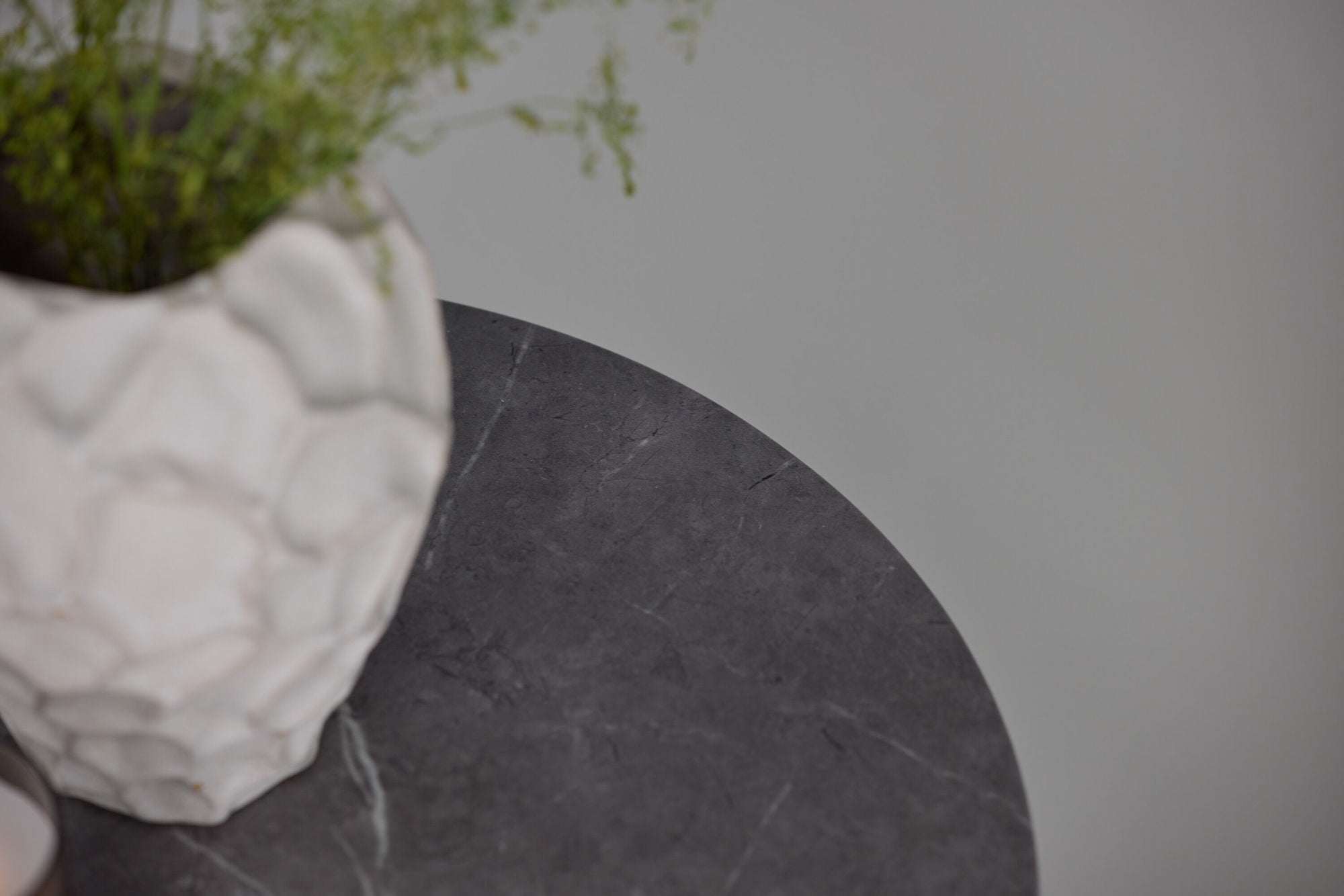 Vind Härön Side bord - Dark Brown / Dark Grey Marblelook