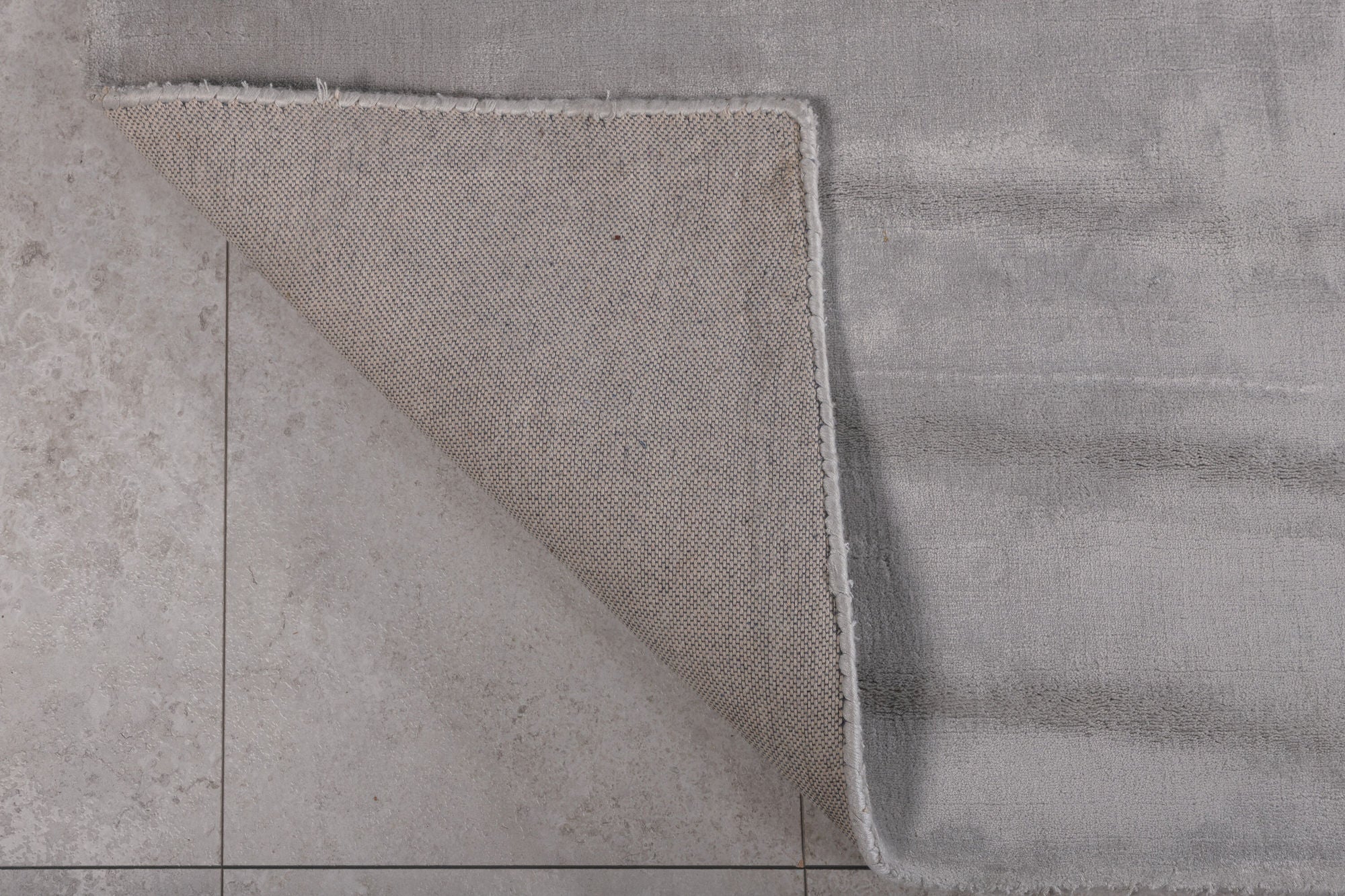 Venture Home Indra Viscose Carpet - 170*240cm - Silver