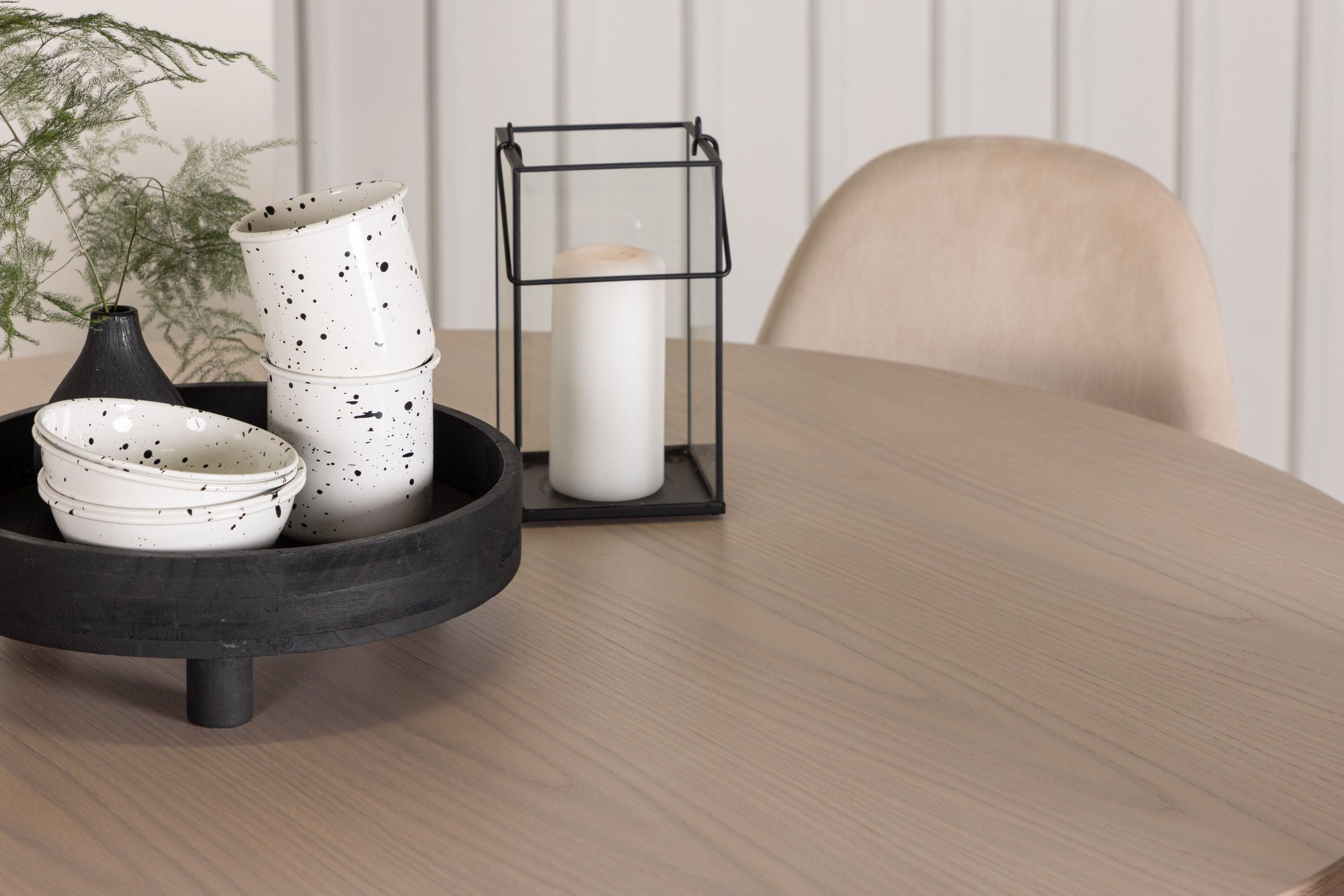 Venture Home OliviaDiningbord-WhiteWashVeneer+PolarDiningstol-Blacklegs/BeigeVelvet_4