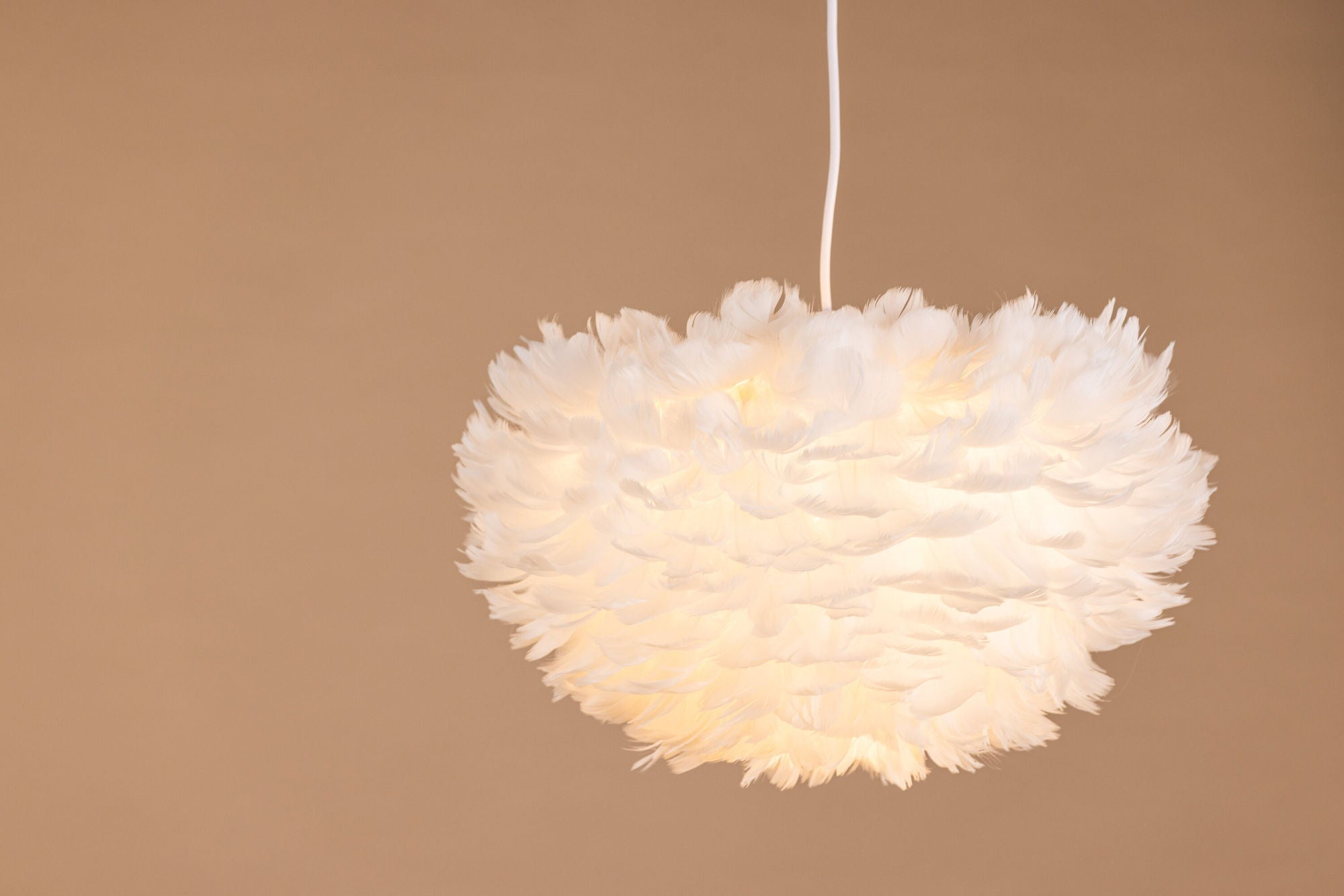 Venture Home Nicola - Medium Pendant lampe - White / White artificial feather