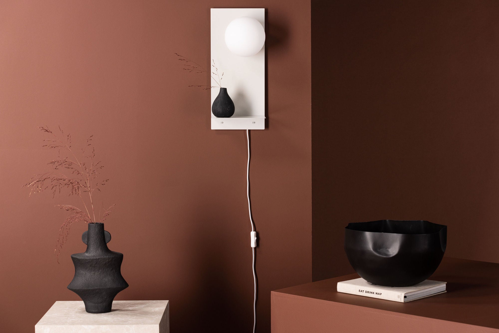 Venture Home Troyes Wall lampe - Light grey / White glass