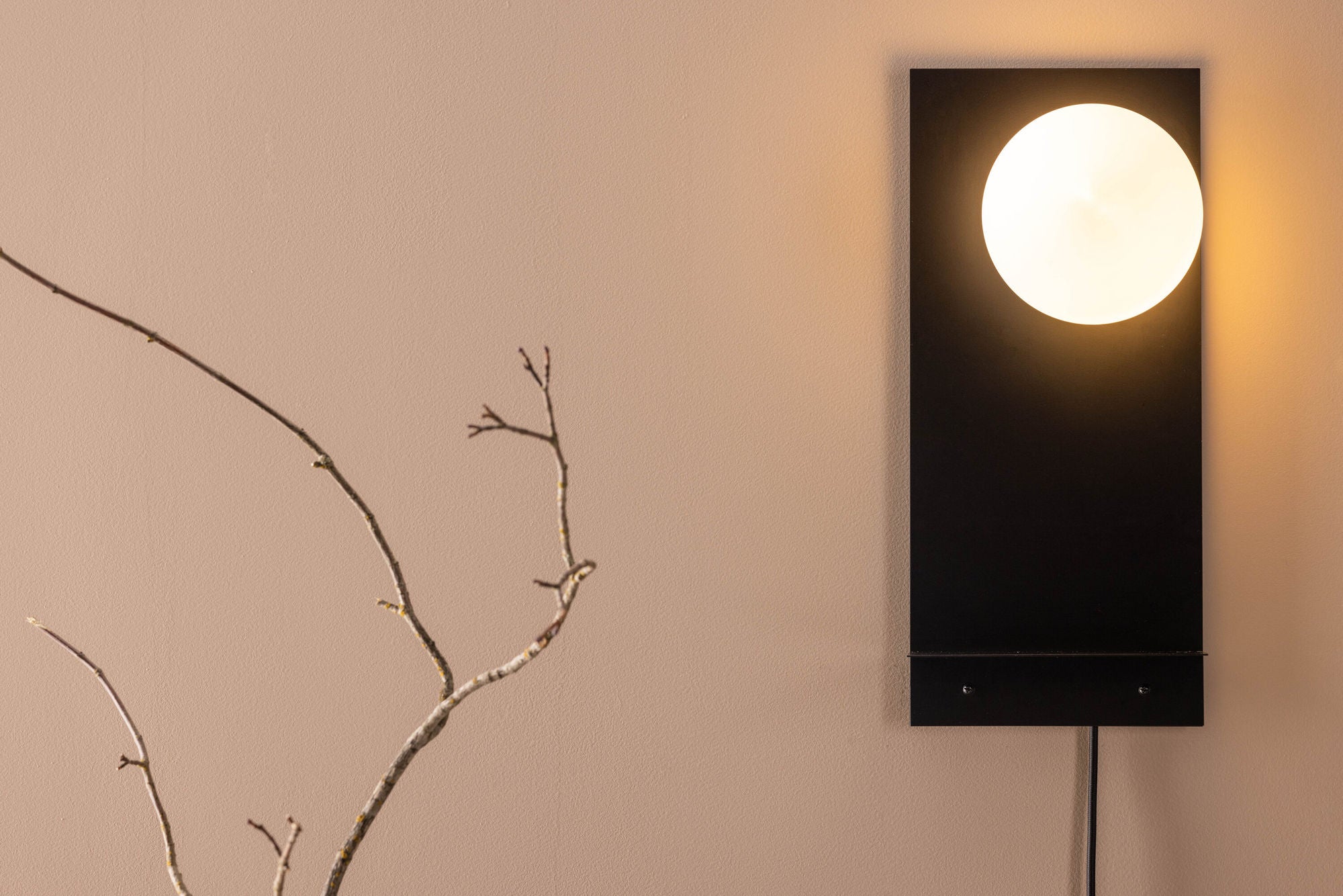 Venture Home Troyes Wall lampe - Black / White glass