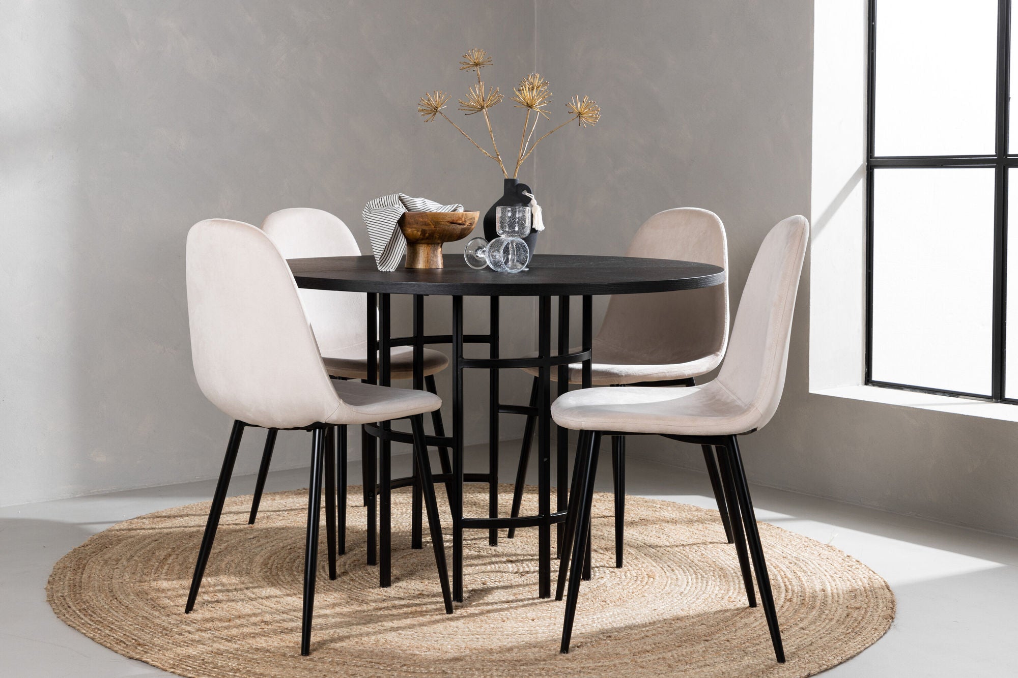 Venture Home Copenhagen spisebord - Black / Black Veneer +Polar Spisebordsstol - Black legs / Beige Velvet _4