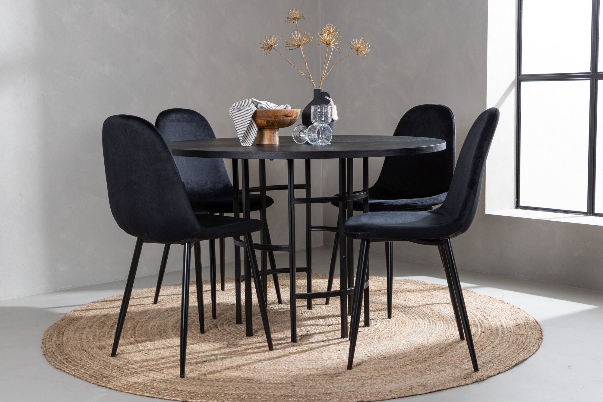 Venture Home Copenhagen spisebord - Black / Black Veneer +Polar Spisebordsstol - Black legs / Black Velvet _4