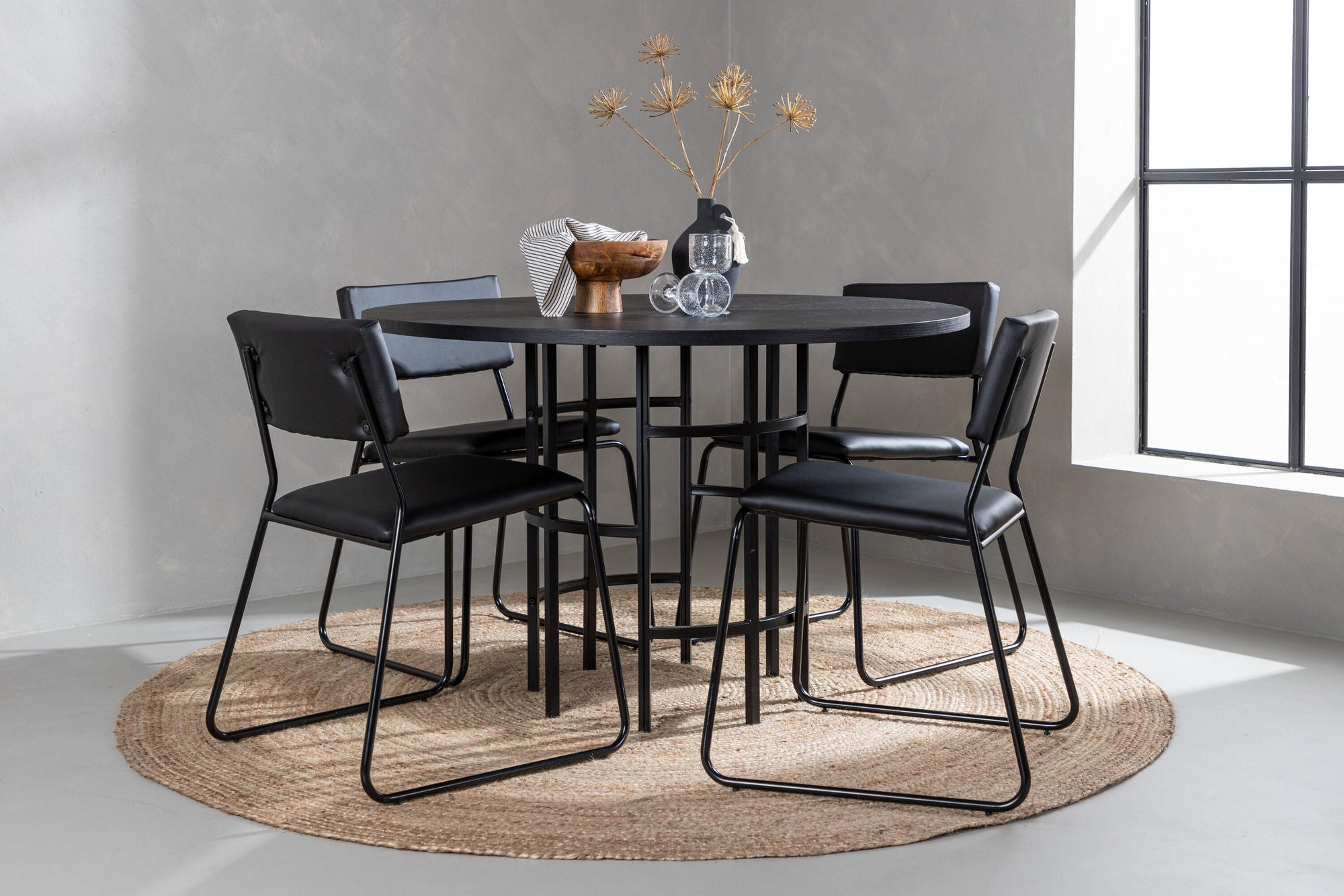 Venture Home Copenhagen spisebord - Black / Black Veneer +Kenth stol - Black / Black PU _4