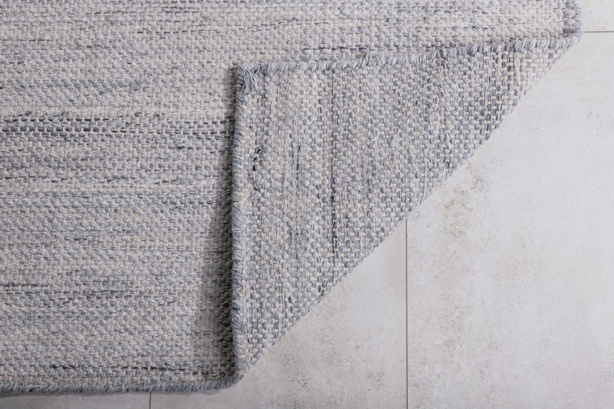 Venture Home Devi Carpet - 170*240cm - Silver