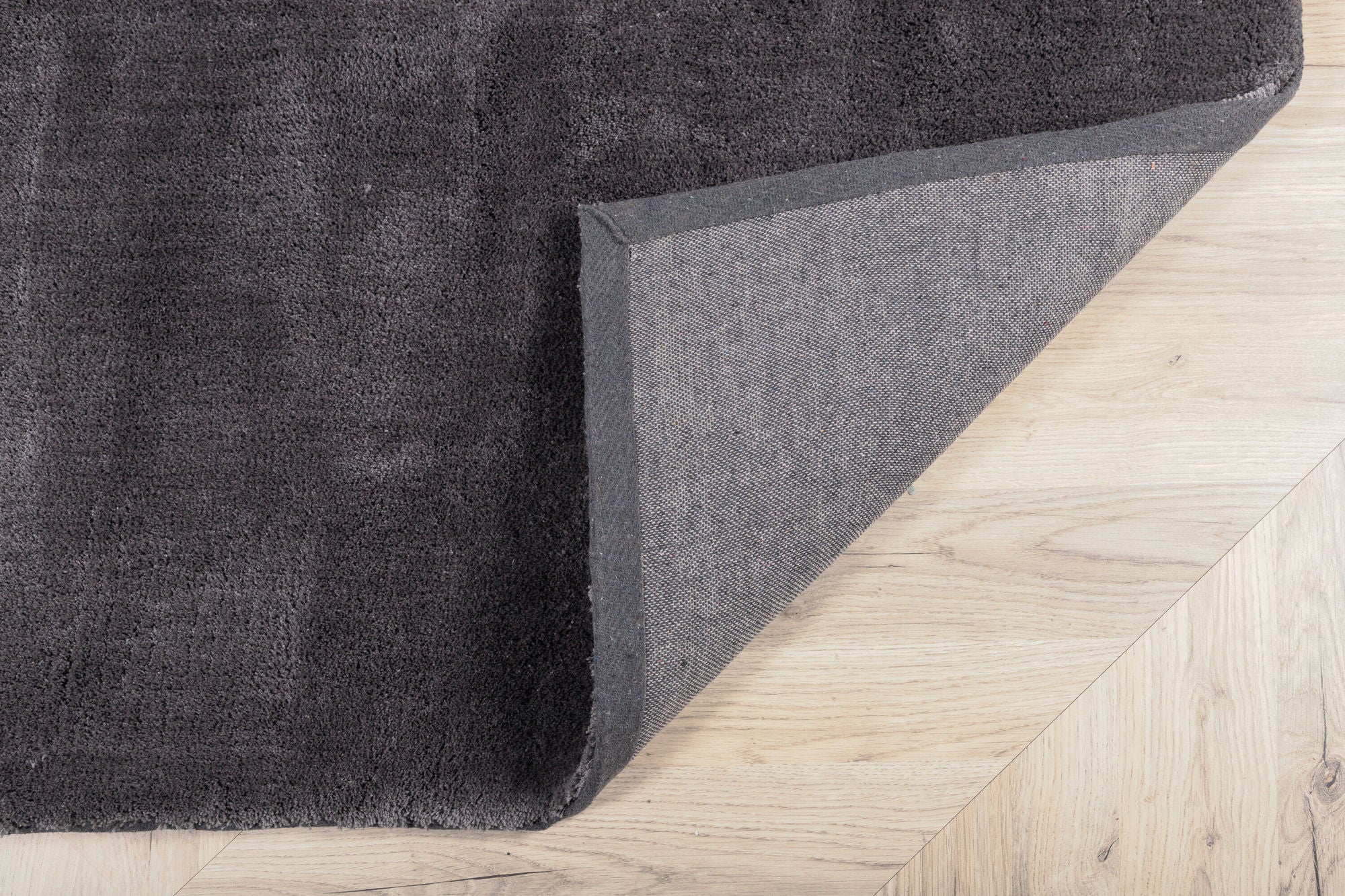Venture Home Undra Viscose Carpet 170*240 Dark Grey