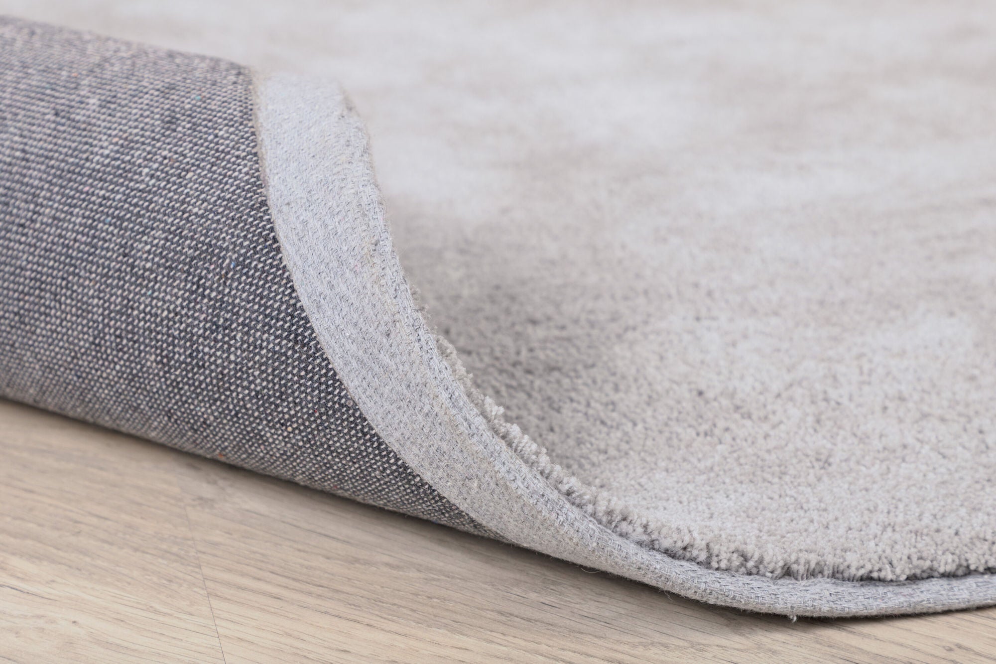 Venture Home Undra Viscose Carpet 170*240 Light Grey