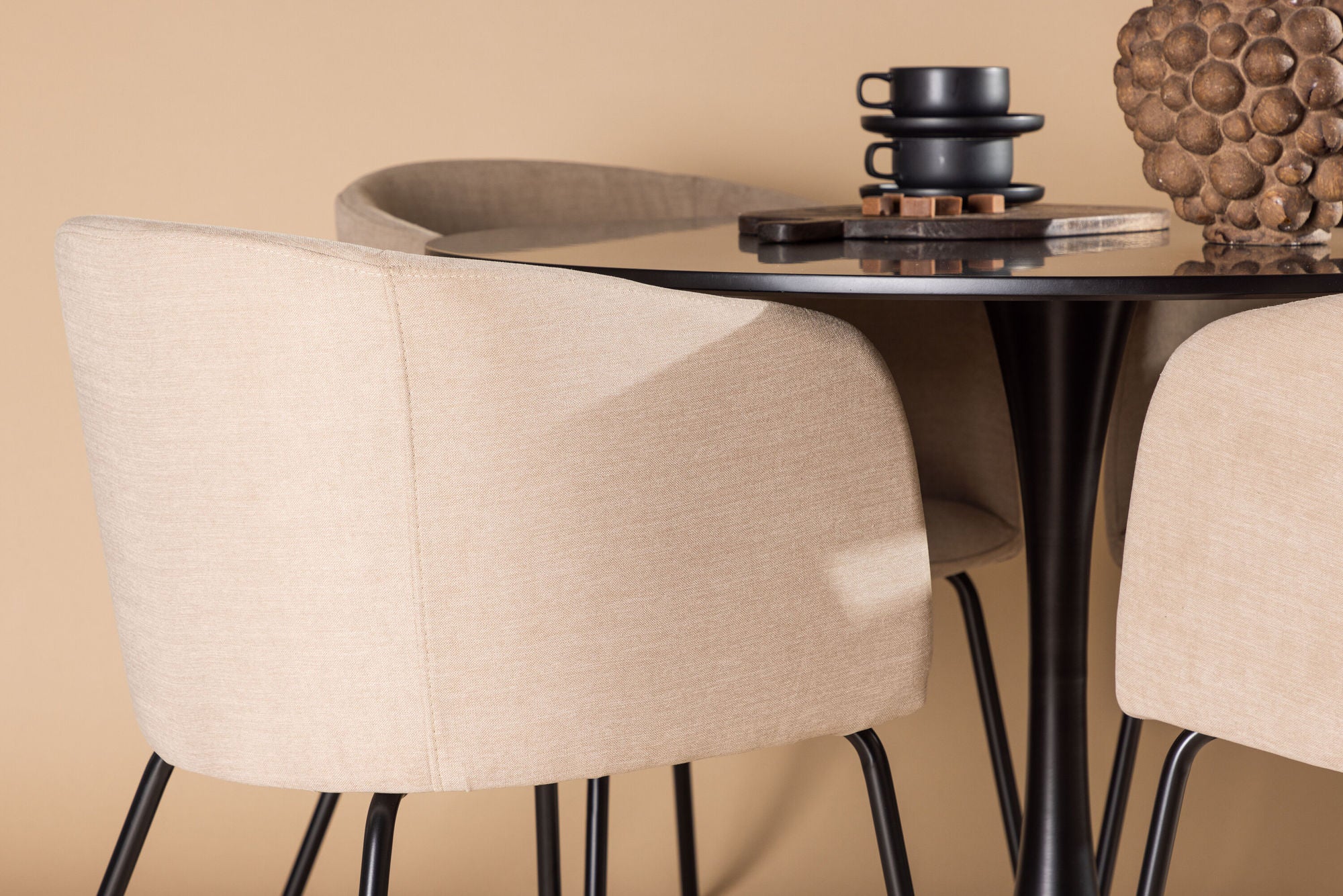 Venture Home Glade spisebord - Black / Black MDF +Berit stol - Black / Beige Fabric (Polyester linen ) _4