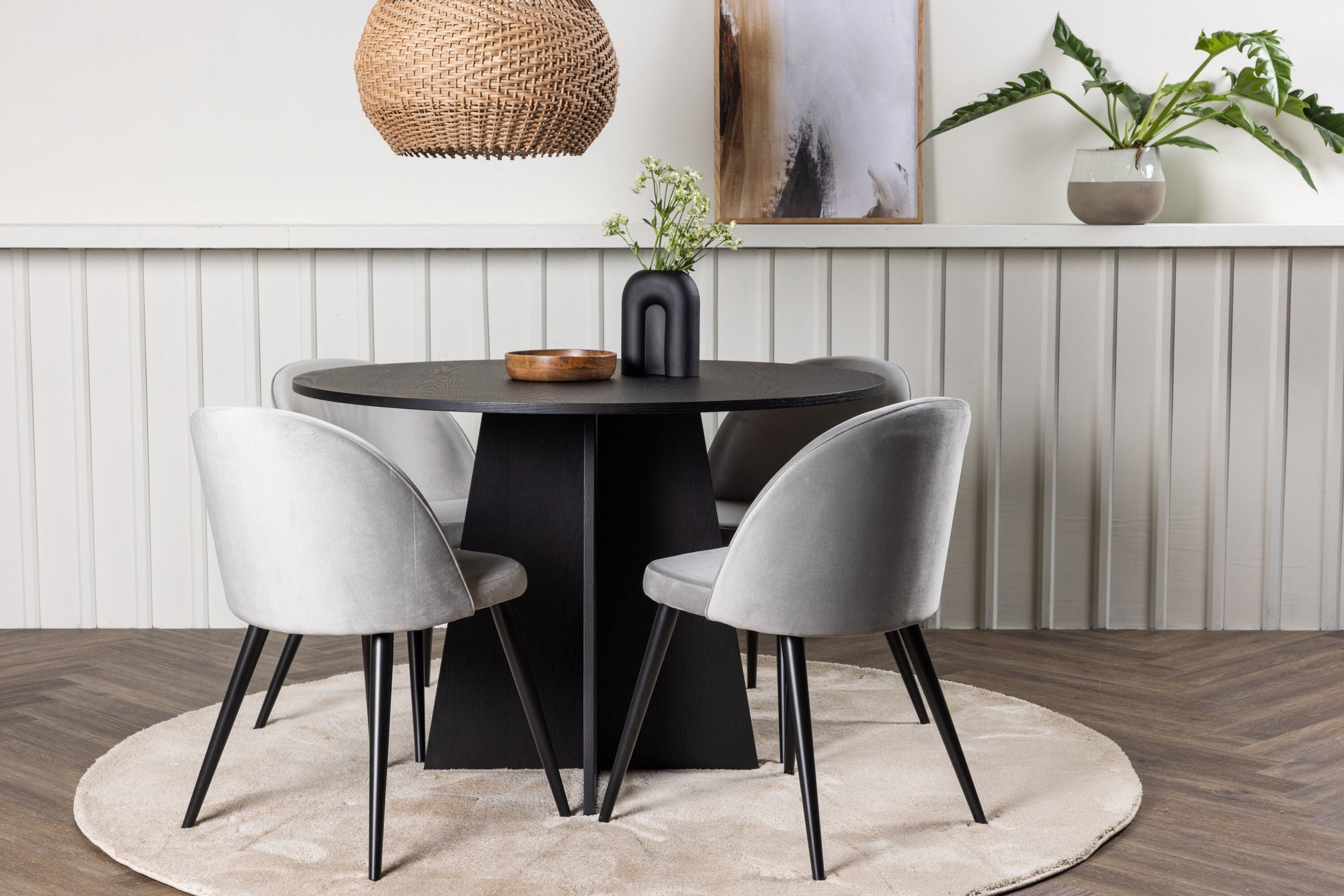 Venture Home Bootcut rund spisebord - Black / Black Fanéer +Velvet Spisebordsstol - Light Grey / Black _4