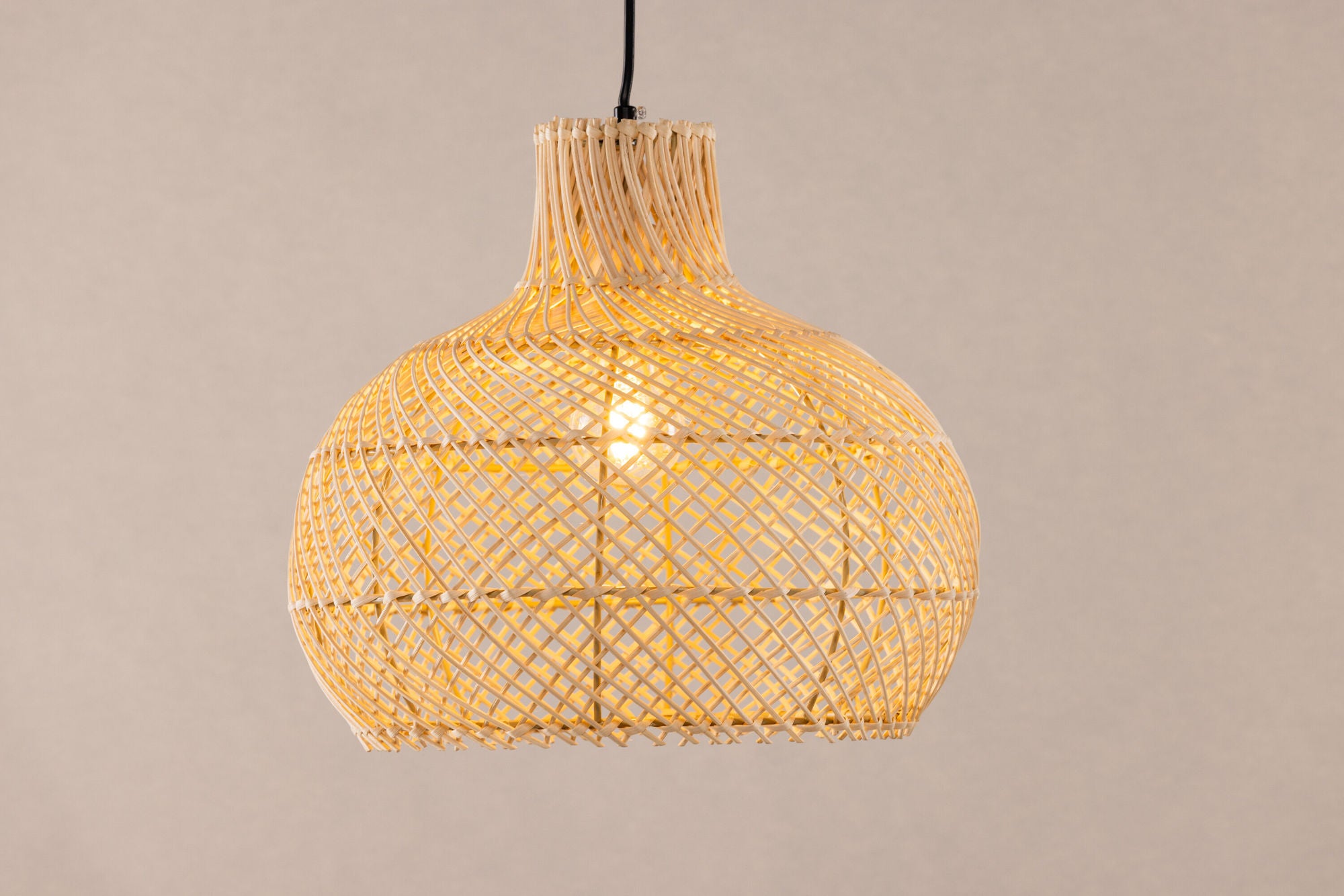 Vind Varekil - Big Pendant lampe - Nature / Nature Rattan