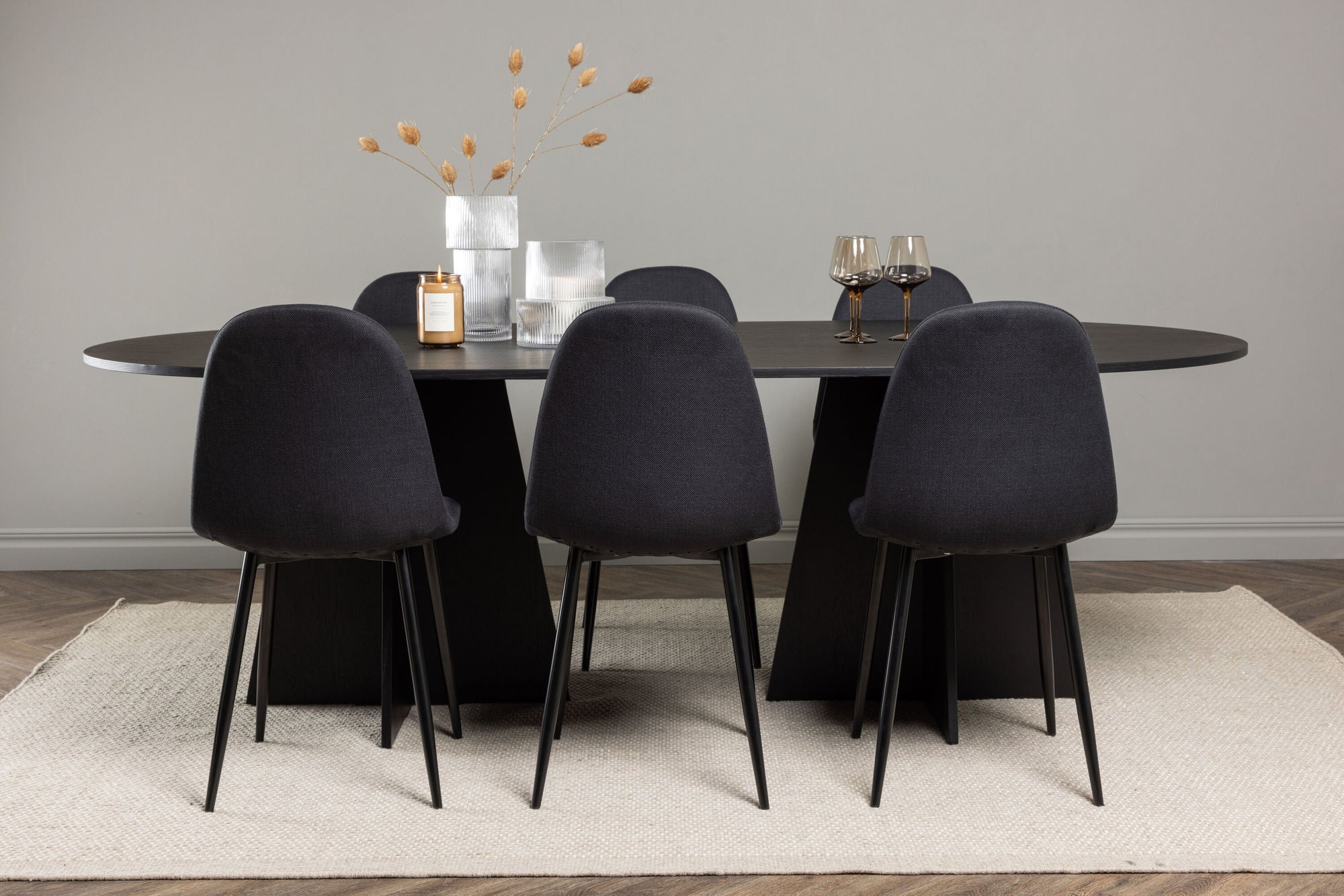 Venture Home Bootcut Oval spisebord - Black / Black Fanéer +Polar Spisebordsstol - Black Legs - Black Fabric _6