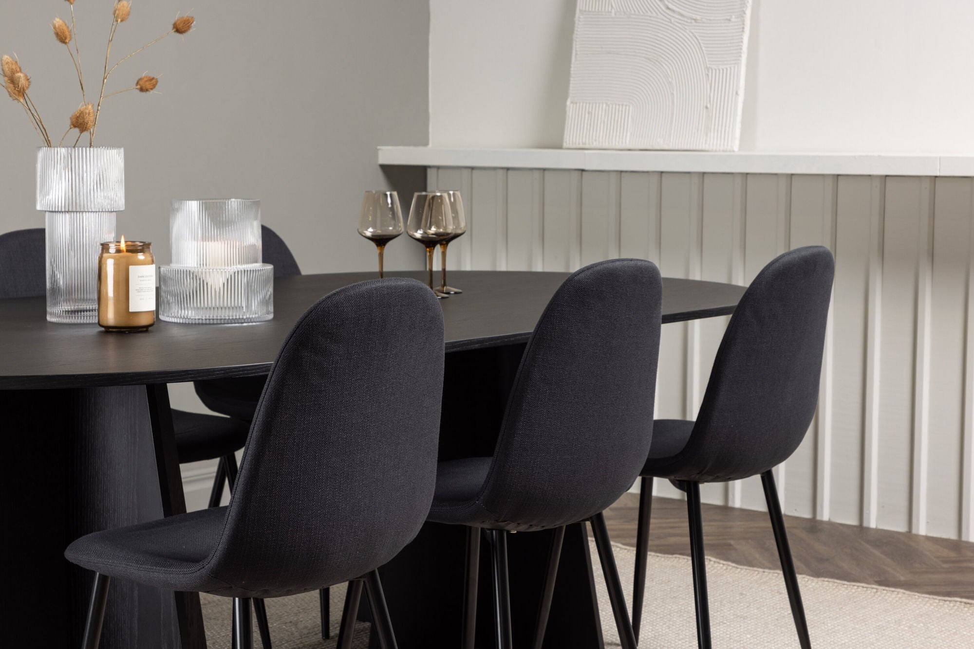 Venture Home Bootcut Oval spisebord - Black / Black Fanéer +Polar Spisebordsstol - Black Legs - Black Fabric _6