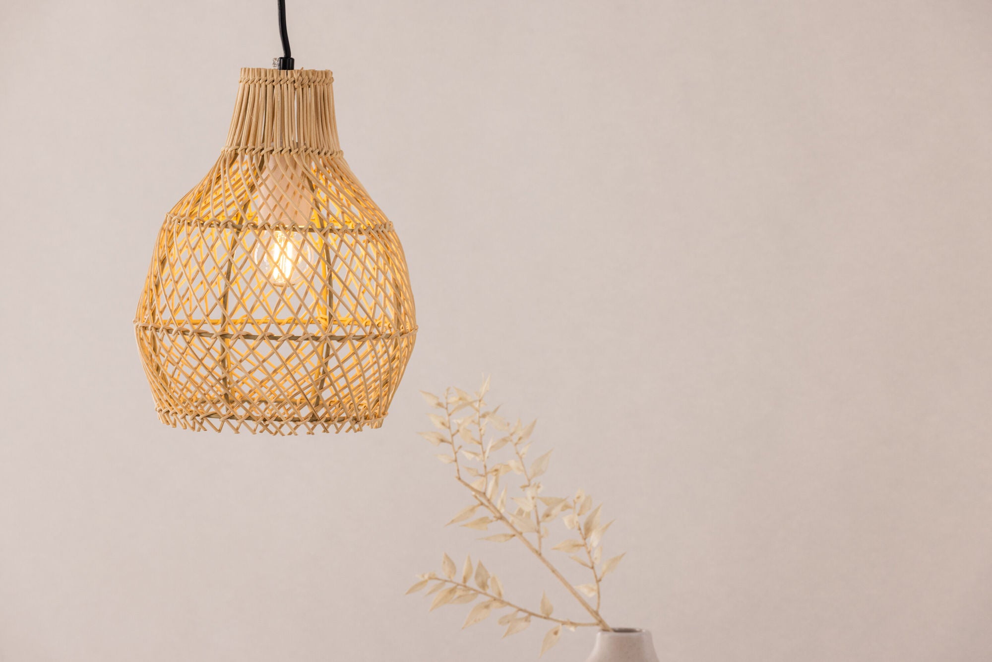 Vind Varekil - Small Pendant lampe - Nature / Nature Rattan