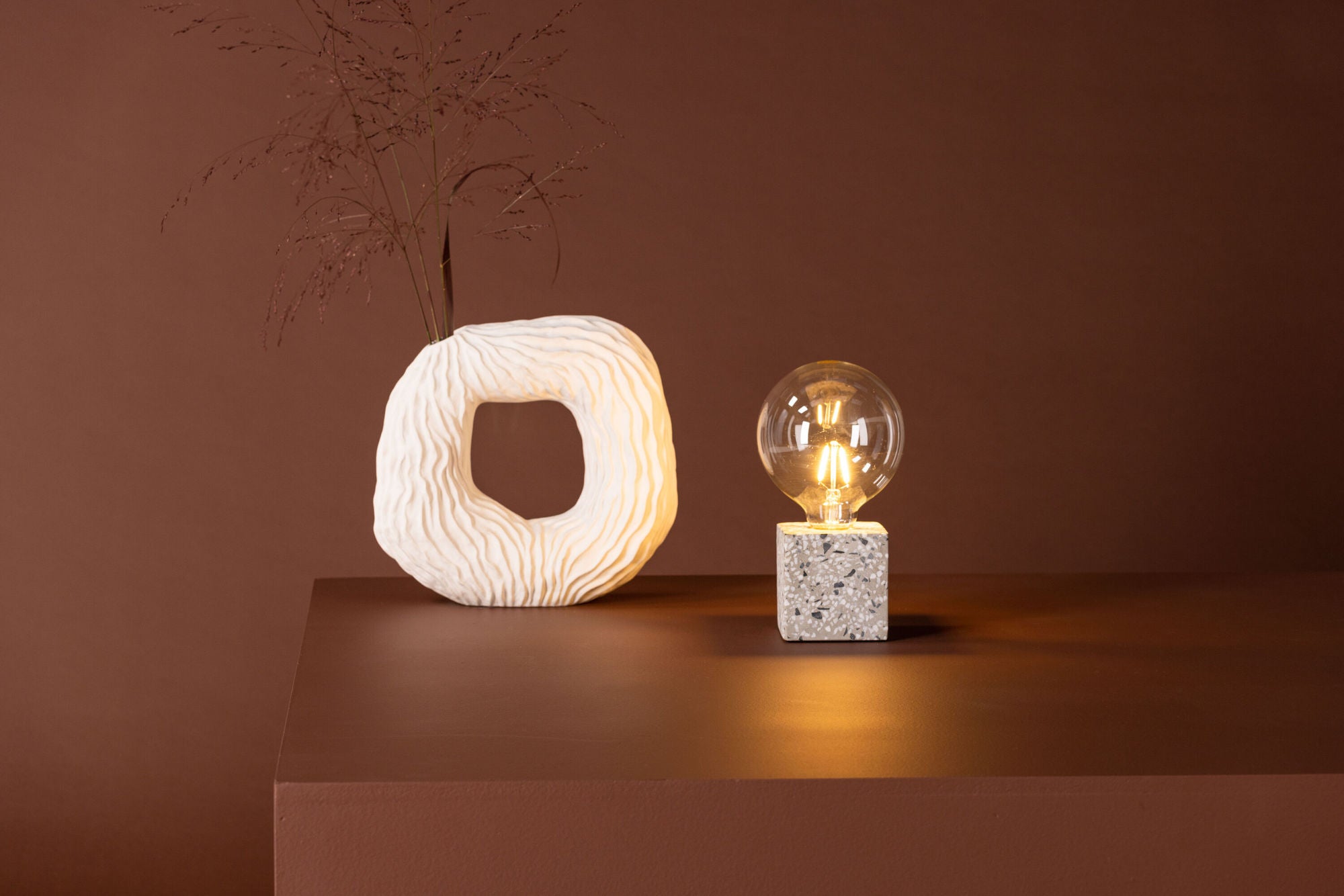 Venture Home Rilche bord lampe - White / Clear Glass