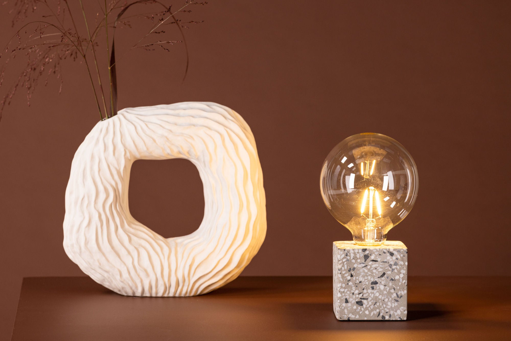 Venture Home Rilche bord lampe - White / Clear Glass