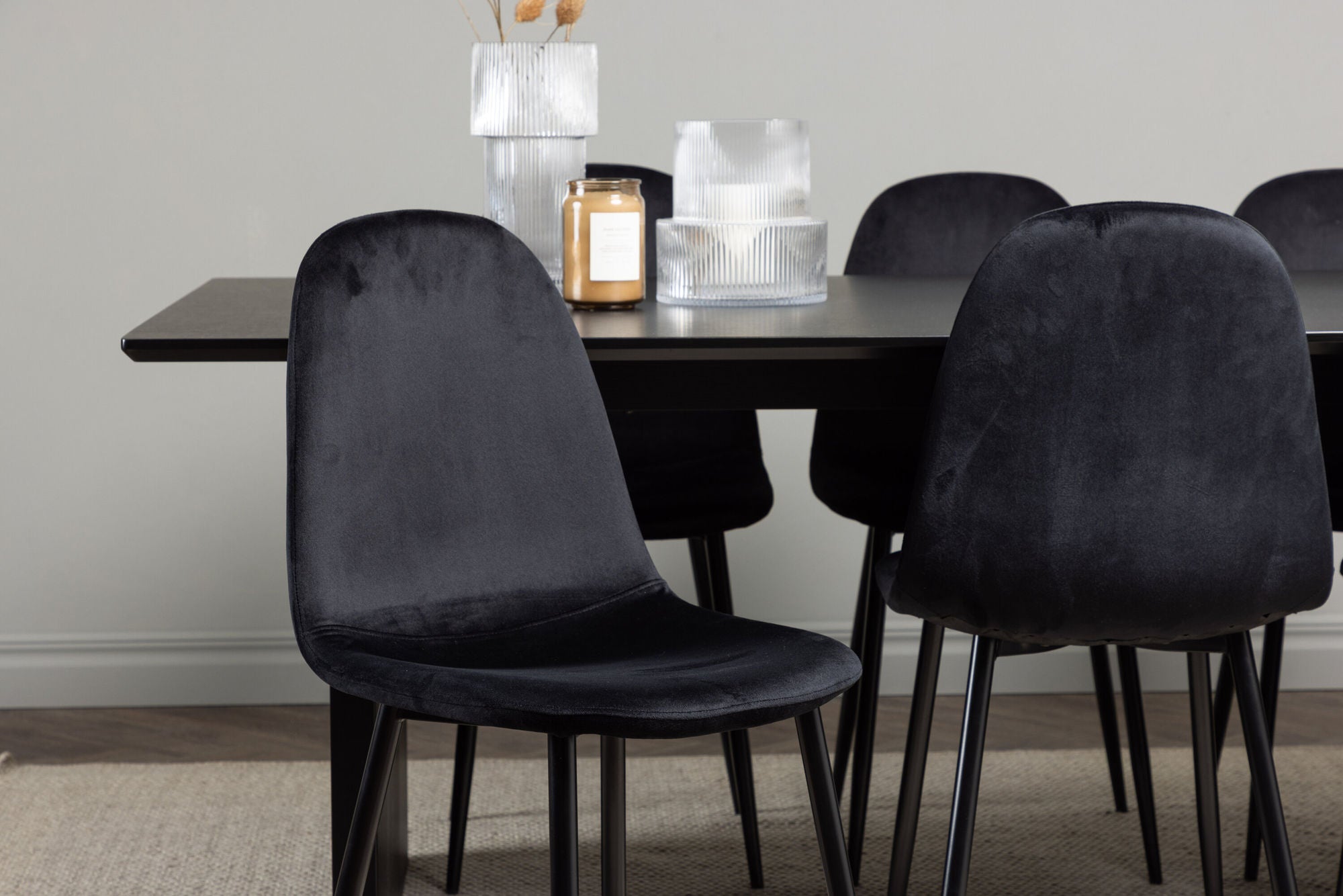 Venture Home Vail spisebord - Black / Smoked Black MDF +Polar Spisebordsstol - Black legs / Black Velvet _6