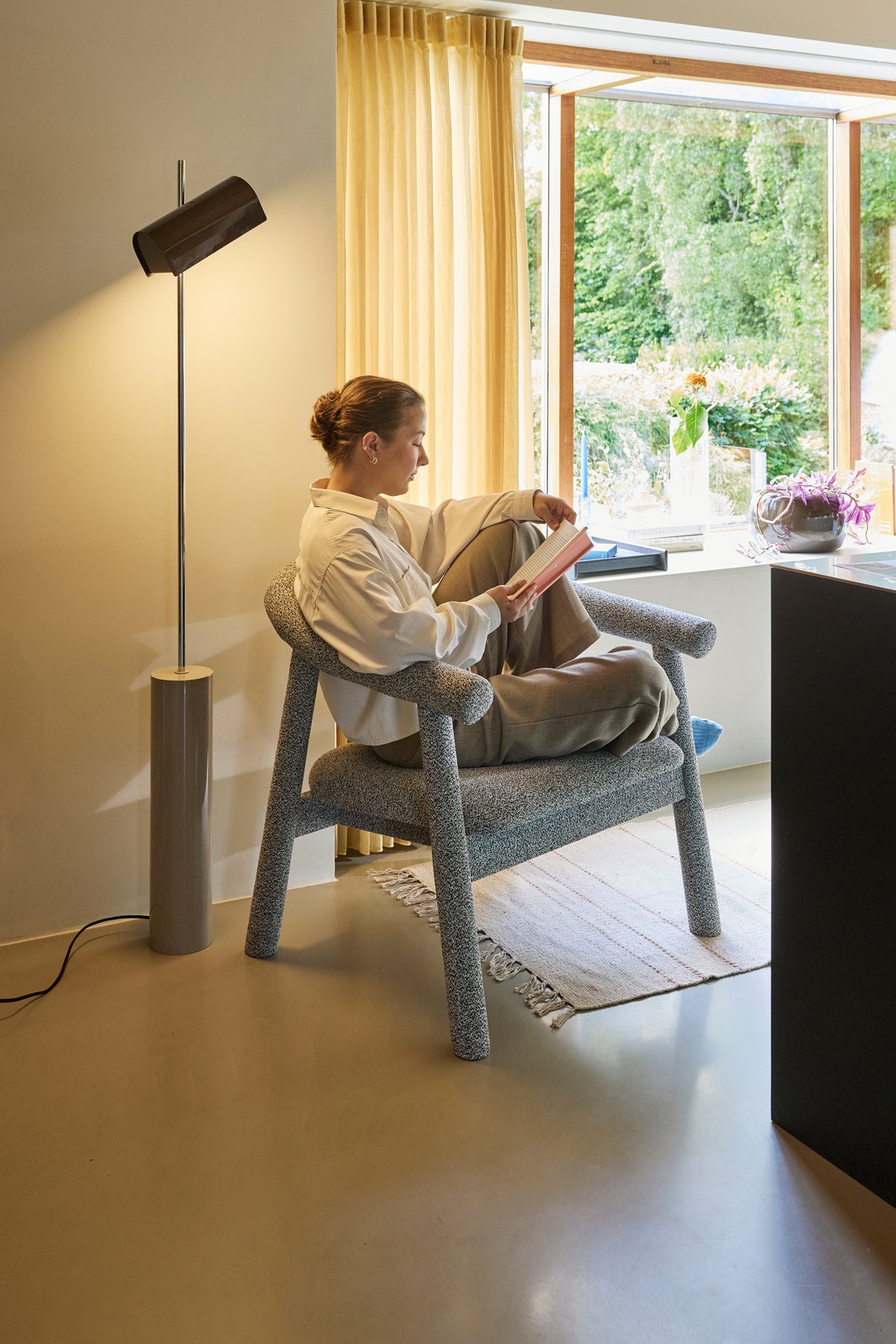 Ouli Loungestol Lysegrå Melange