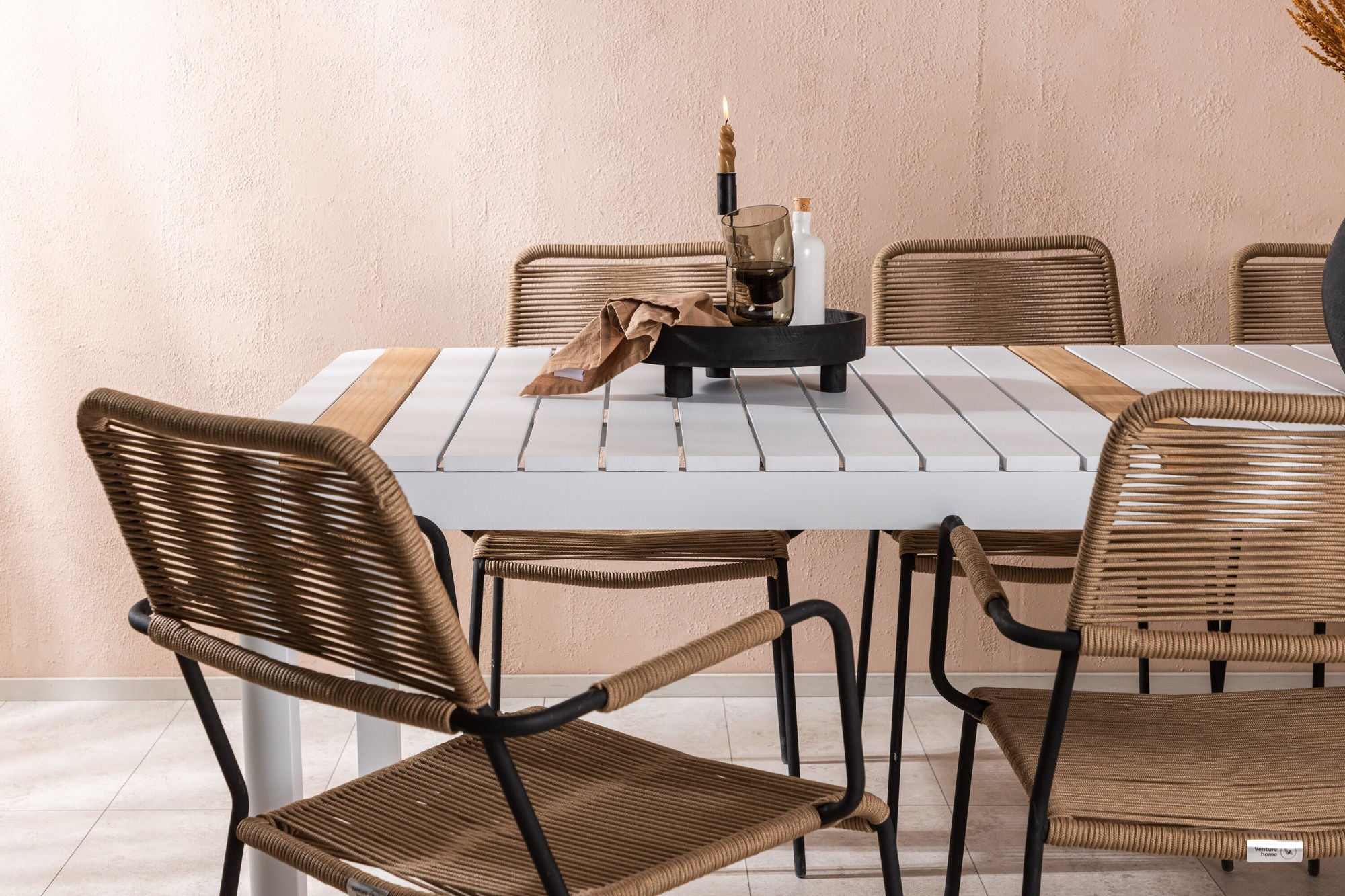 Venture Home Togo - spisebord- White / Teak - Allu / Teak - 200*100 _1+ Lindos - Armchair - Black Alu / Latte Rope _6