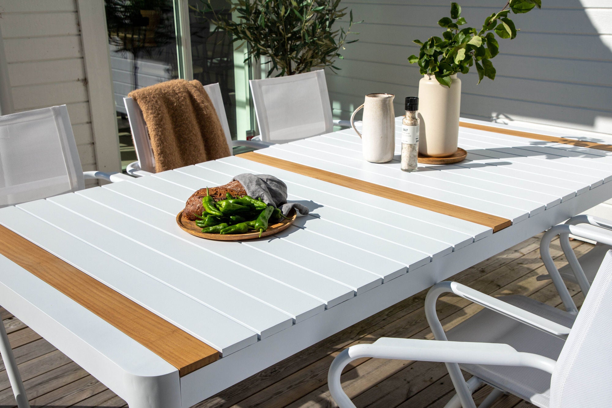Venture Home Togo - spisebord- White / Teak - Allu / Teak - 200*100 _1+ Alina Spisebordsstol - white Alu / White Textilene _6