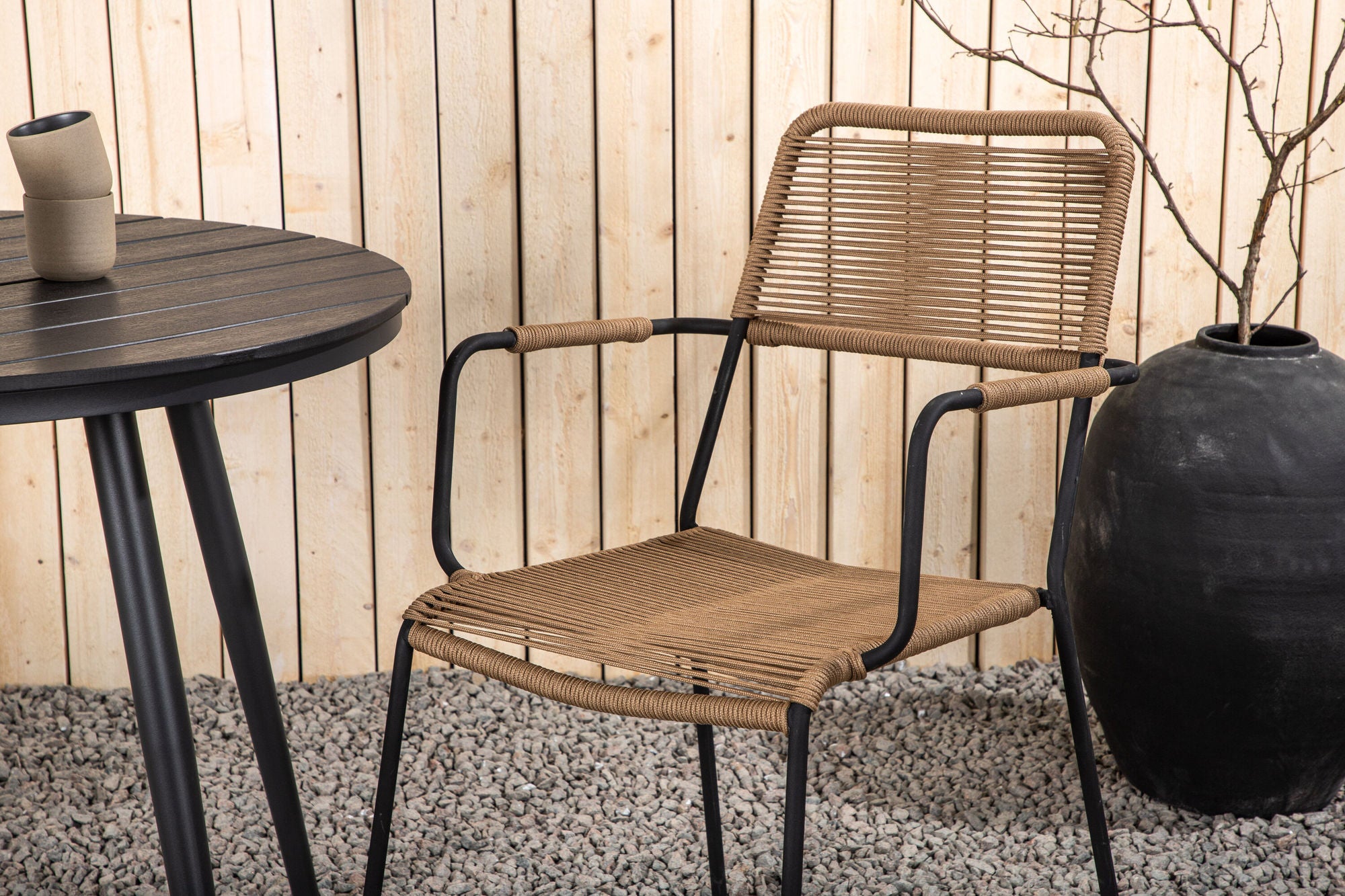Venture Home Break - spisebord rund- Black / Black - Alu / Aintwood - 90ø _1+ Lindos - Armchair - Black Alu / Latte Rope _2