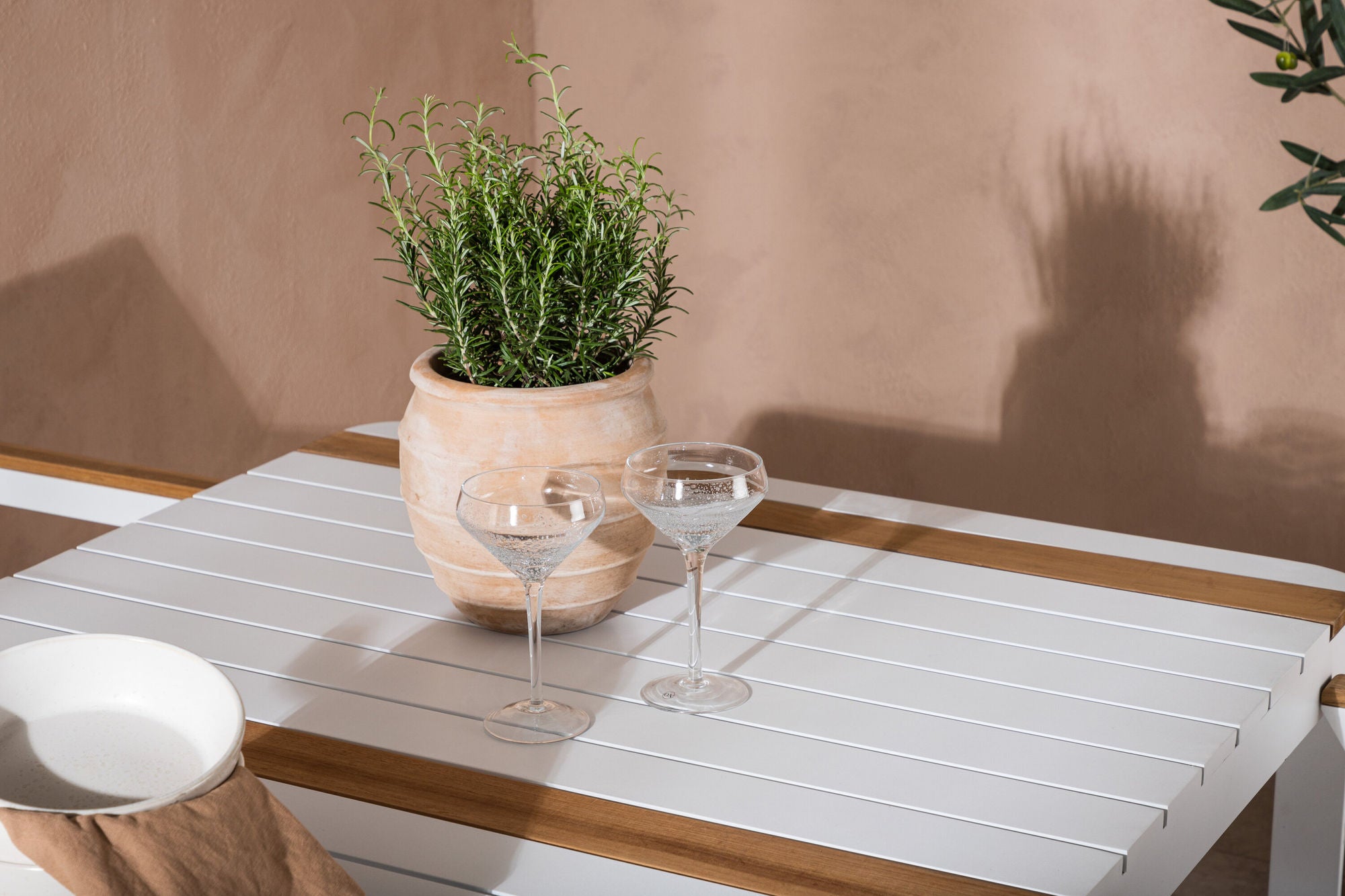 Venture Home Togo - spisebord- White / Teak - Allu / Teak - 150*100 _1+ Mexico stol - White/Teak _4