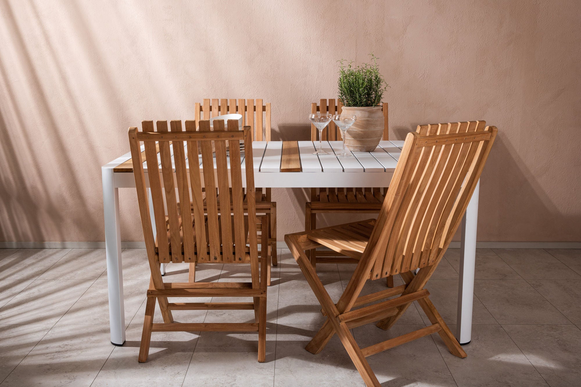 Venture Home Togo - spisebord- White / Teak - Allu / Teak - 150*100 _1+ Ghana - Folding stol- Natural - Teak - _4