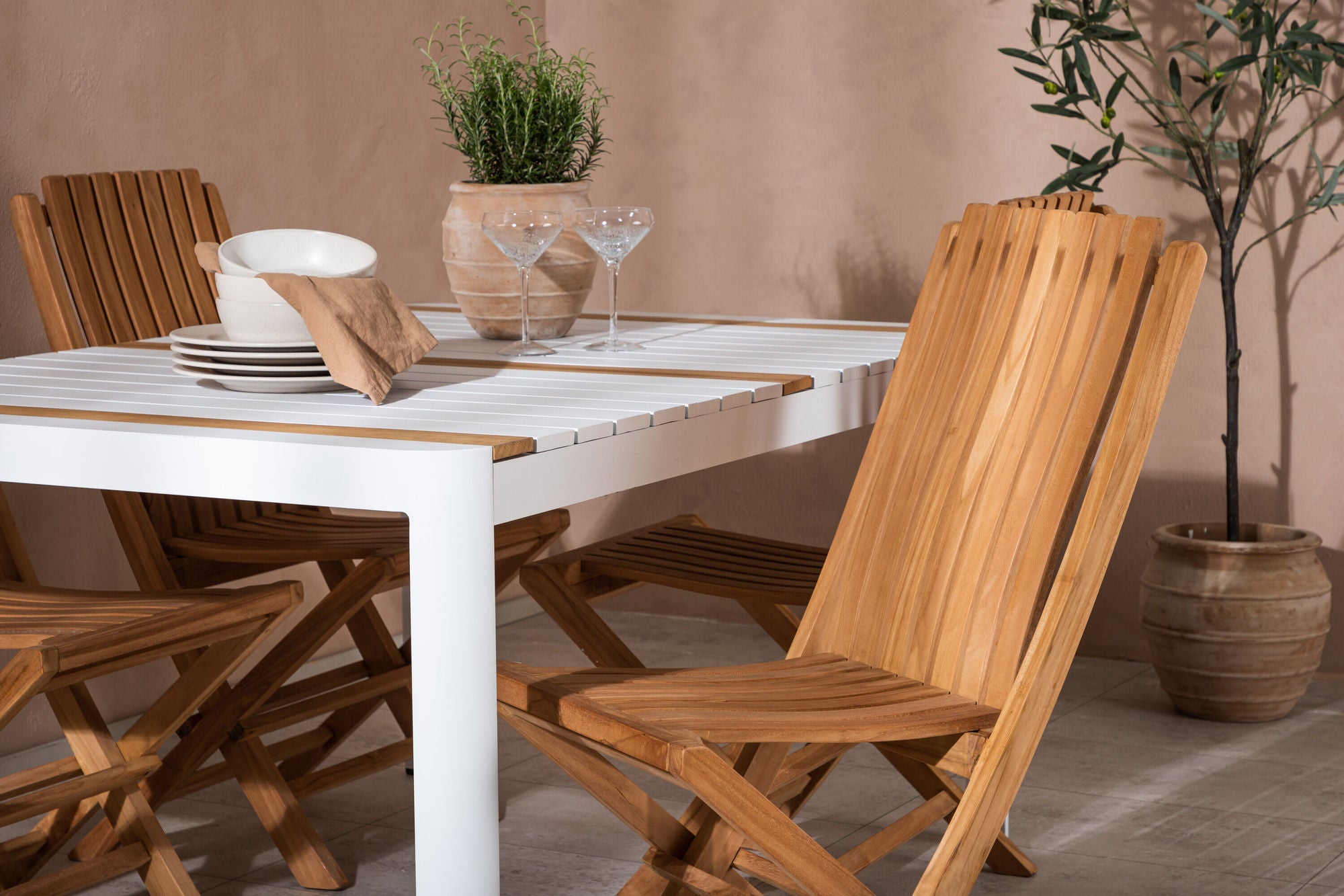 Venture Home Togo - spisebord- White / Teak - Allu / Teak - 150*100 _1+ Ghana - Folding stol- Natural - Teak - _4