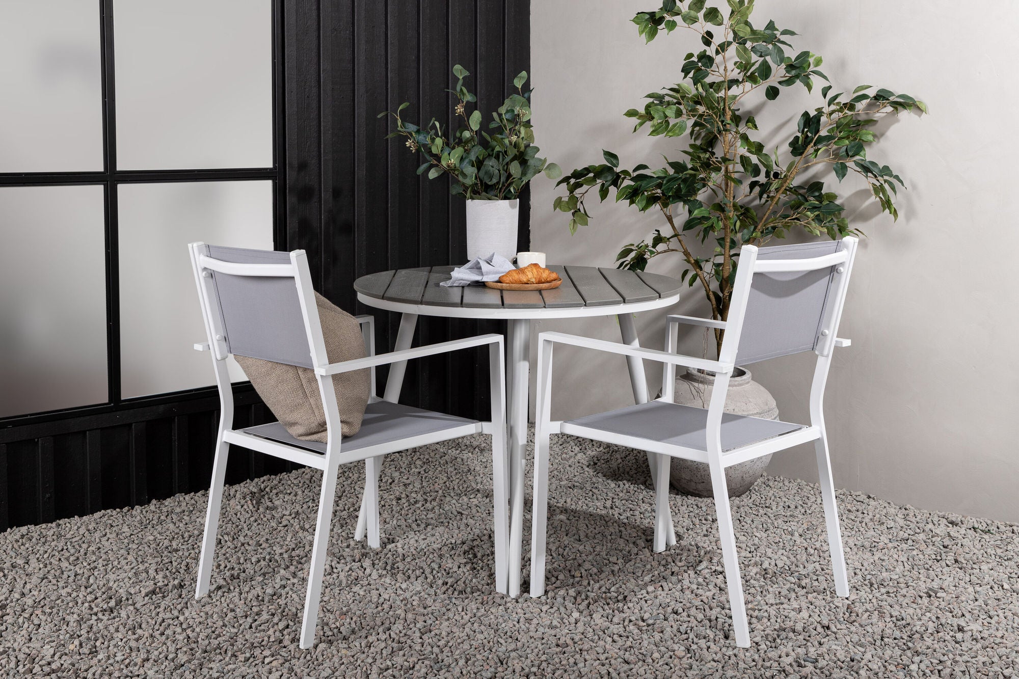 Venture Home Break - spisebord rund- White / Grey - Alu / Aintwood - 90ø _1+ Copacabana Stacking stol - White/Grey _2