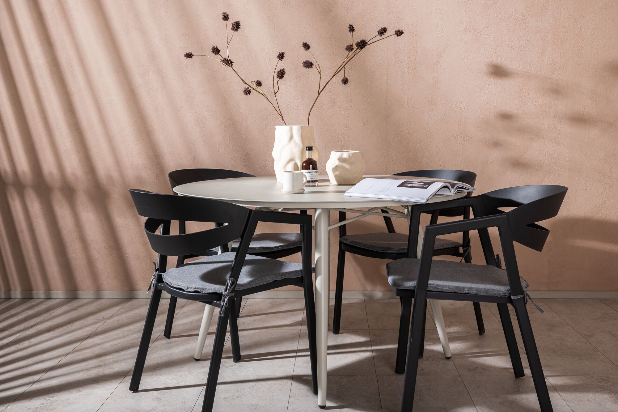 Venture Home Lina spisebord - Beige - rund 120 cm _1+ Slit - Spisebordsstol inc Cushion- Black /Grey - Aluminium - _4