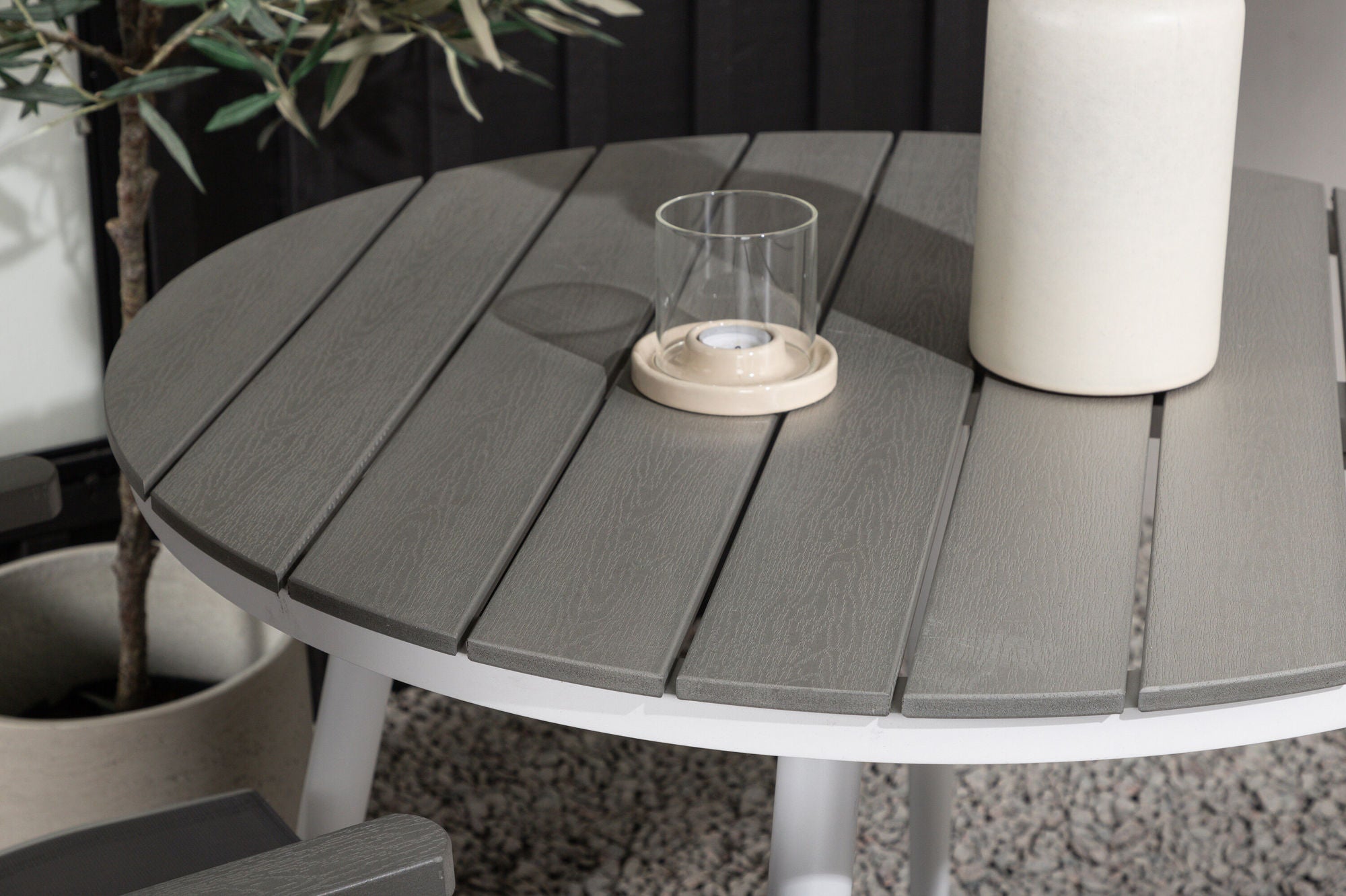 Venture Home Break - spisebord rund- White / Grey - Alu / Aintwood - 90ø _1+ Albany Light 5-pos white alu / Grey Textilene _2