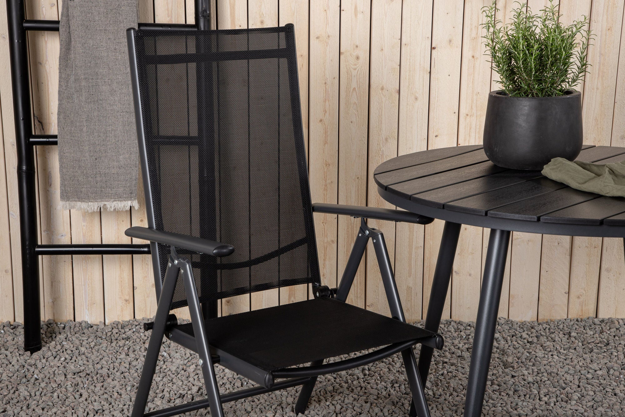 Venture Home Break - spisebord rund- Black / Black - Alu / Aintwood - 90ø _1+ Break 5:pos stol - Black/Black _2