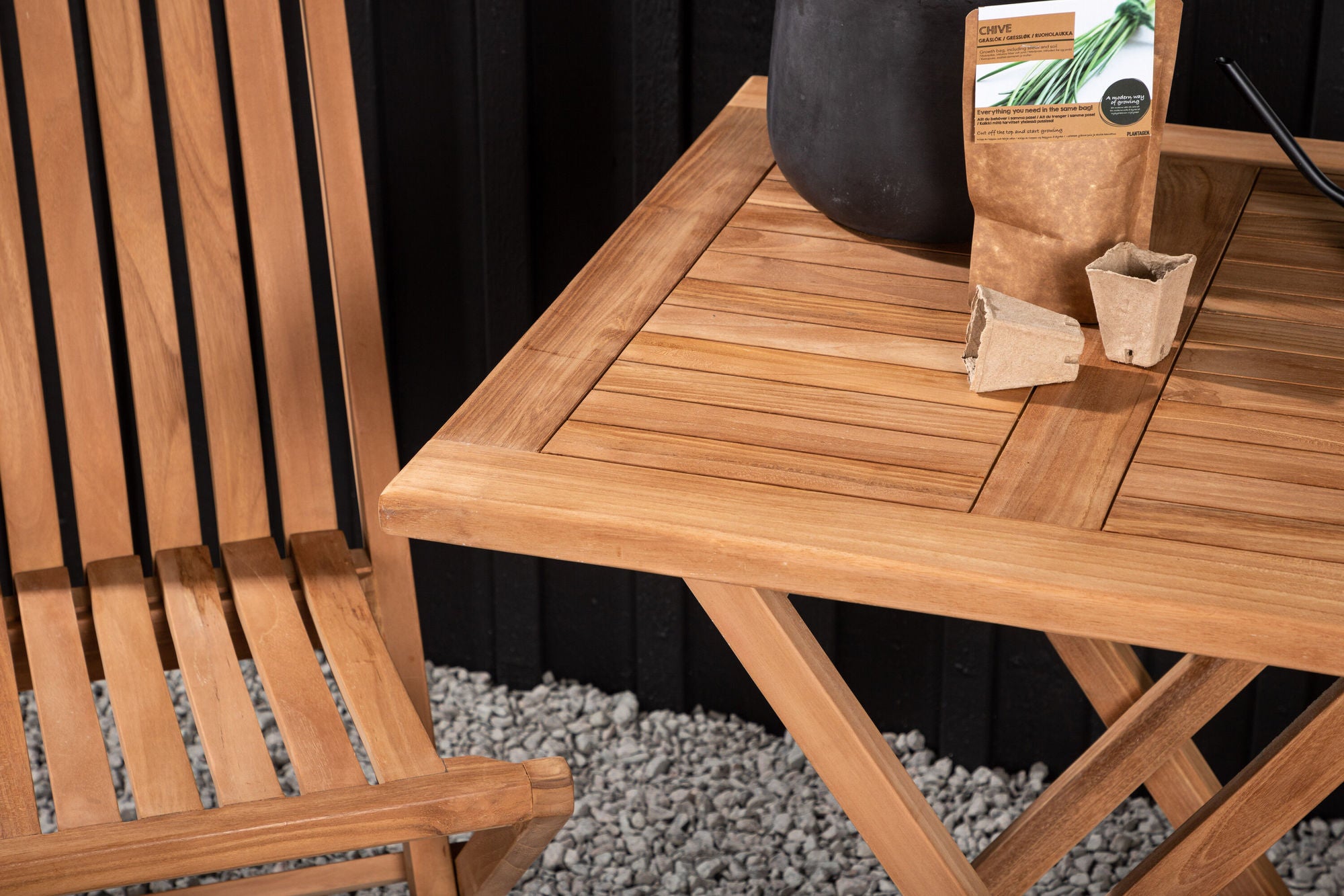Venture Home Kenya - Folding bord- Natural - Teak - 70*70cm _1+ Ghana - Folding stol- Natural - Teak - _2