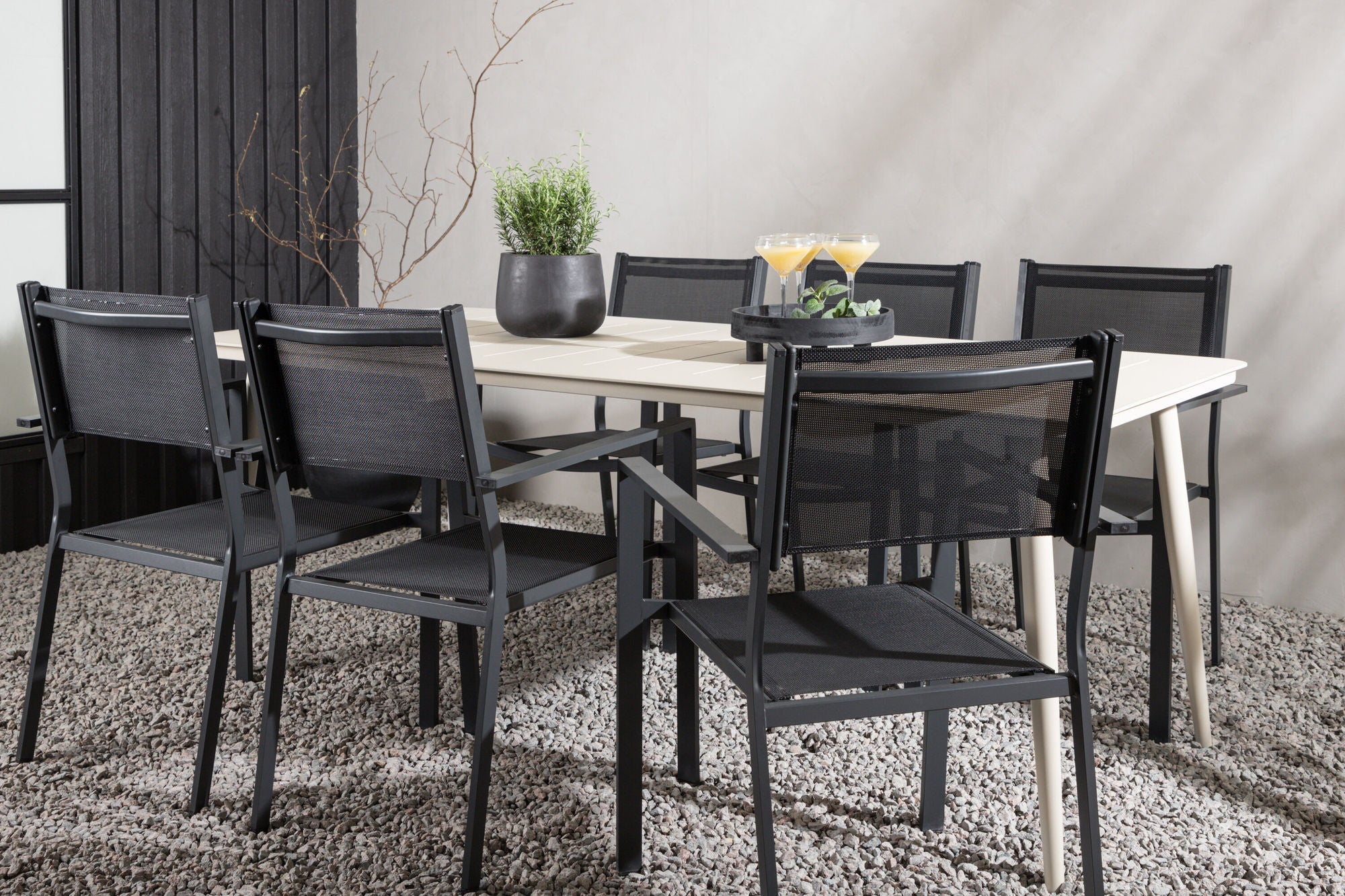 Venture Home Lina spisebord - Beige - 200*90 _1+ Copacabana Stacking stol - Black/Black _6