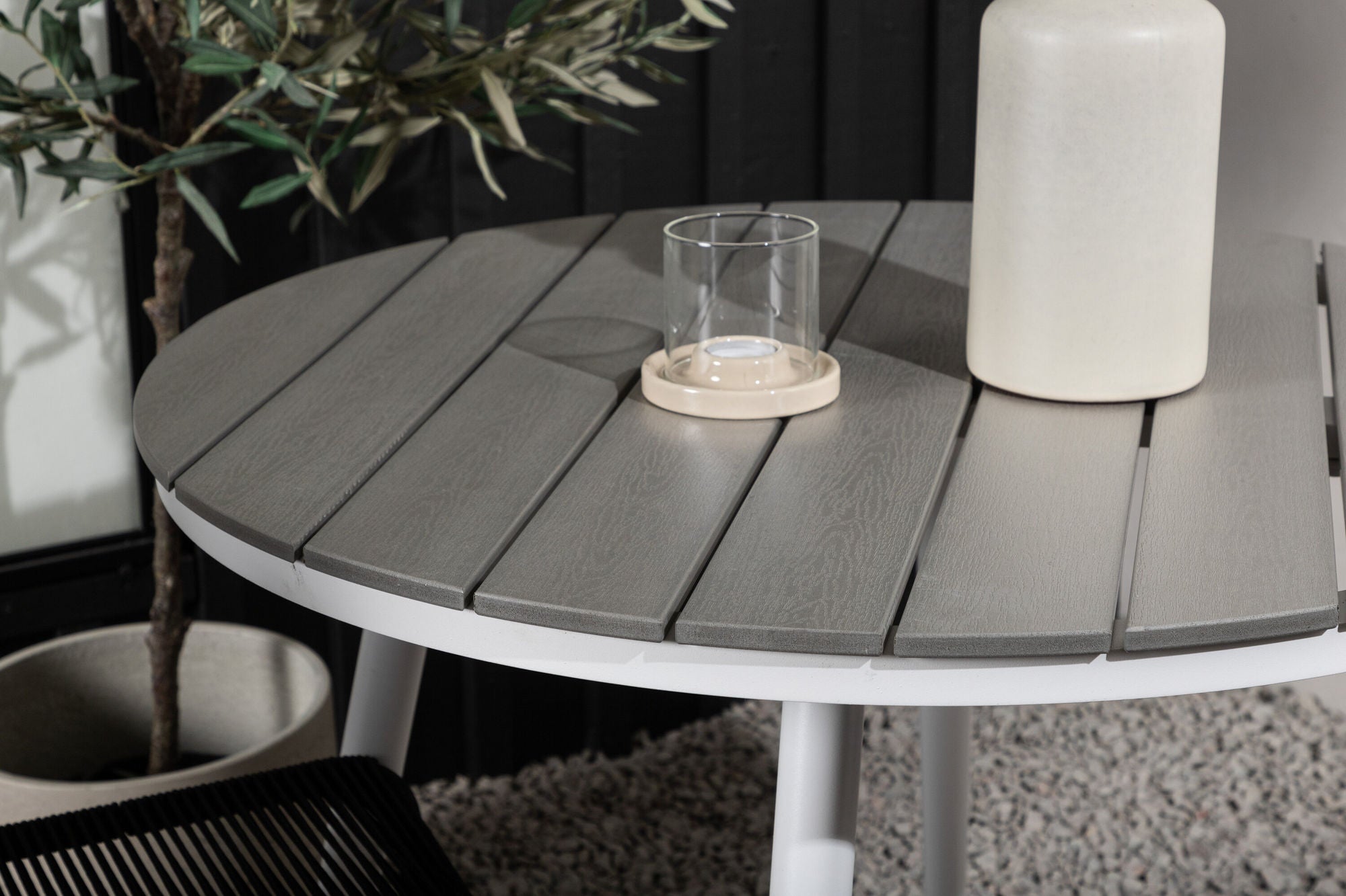 Venture Home Break - spisebord rund- White / Grey - Alu / Aintwood - 90ø _1+ Lindos Stacking stol - Black Alu / Black Rope _2